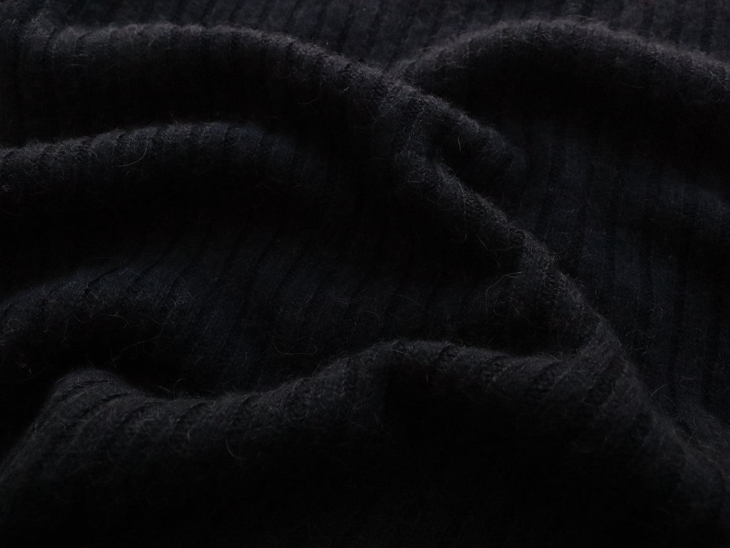 ベビーキャメル リブタートルネックセーター