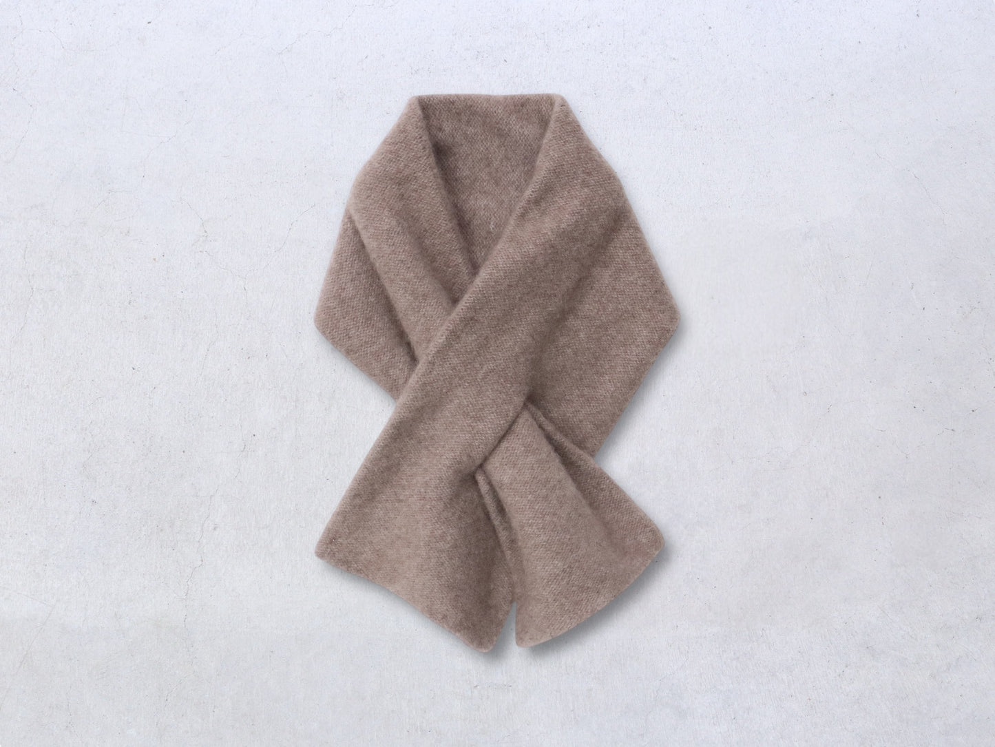 ブラックカシミヤ ショートマフラー