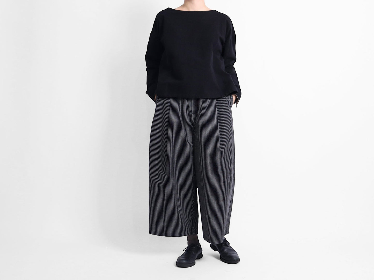 綿起毛×ストライプ タックワイドパンツ