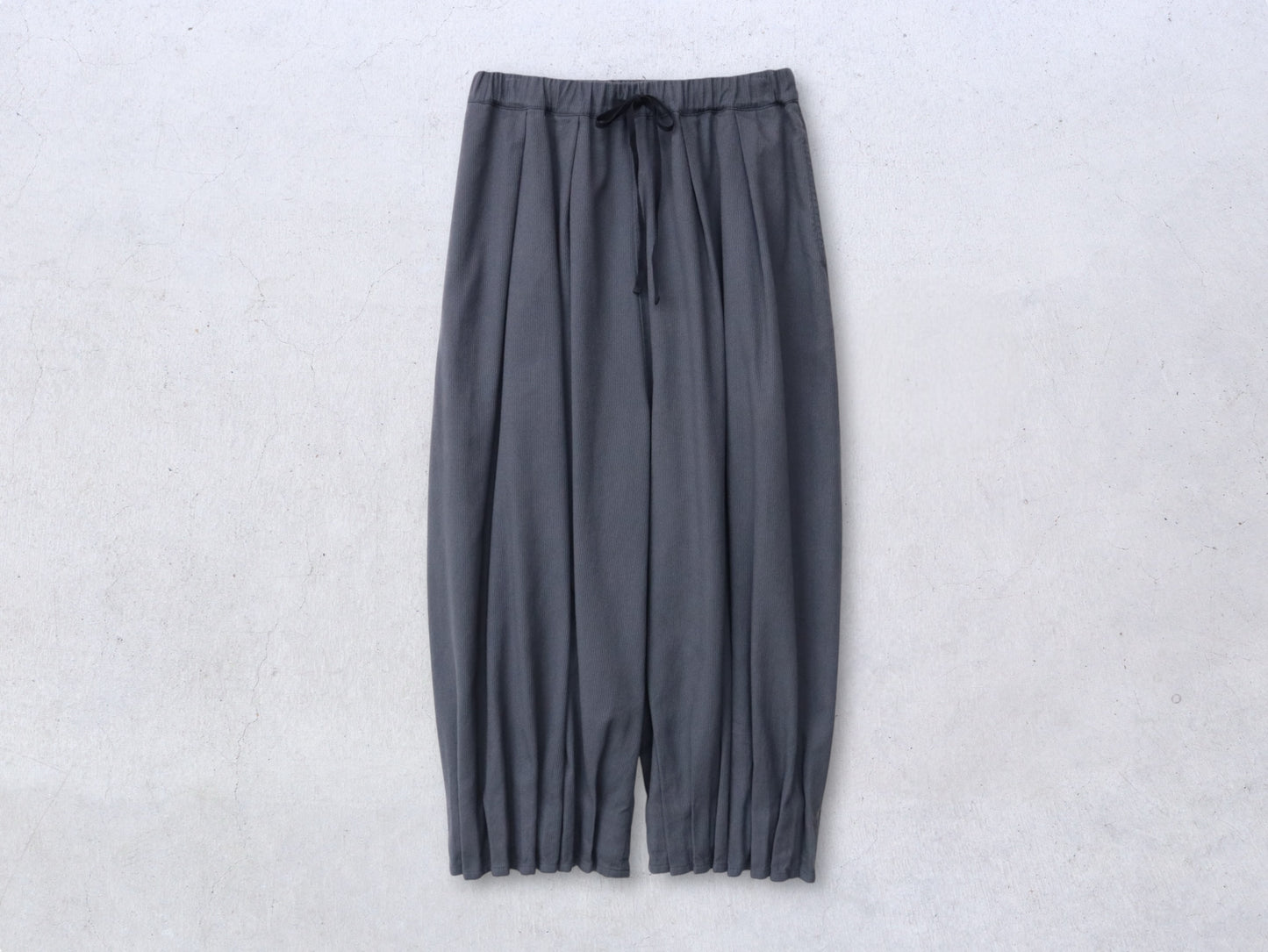 【NEW】綿刺し子 プリーツパンツ