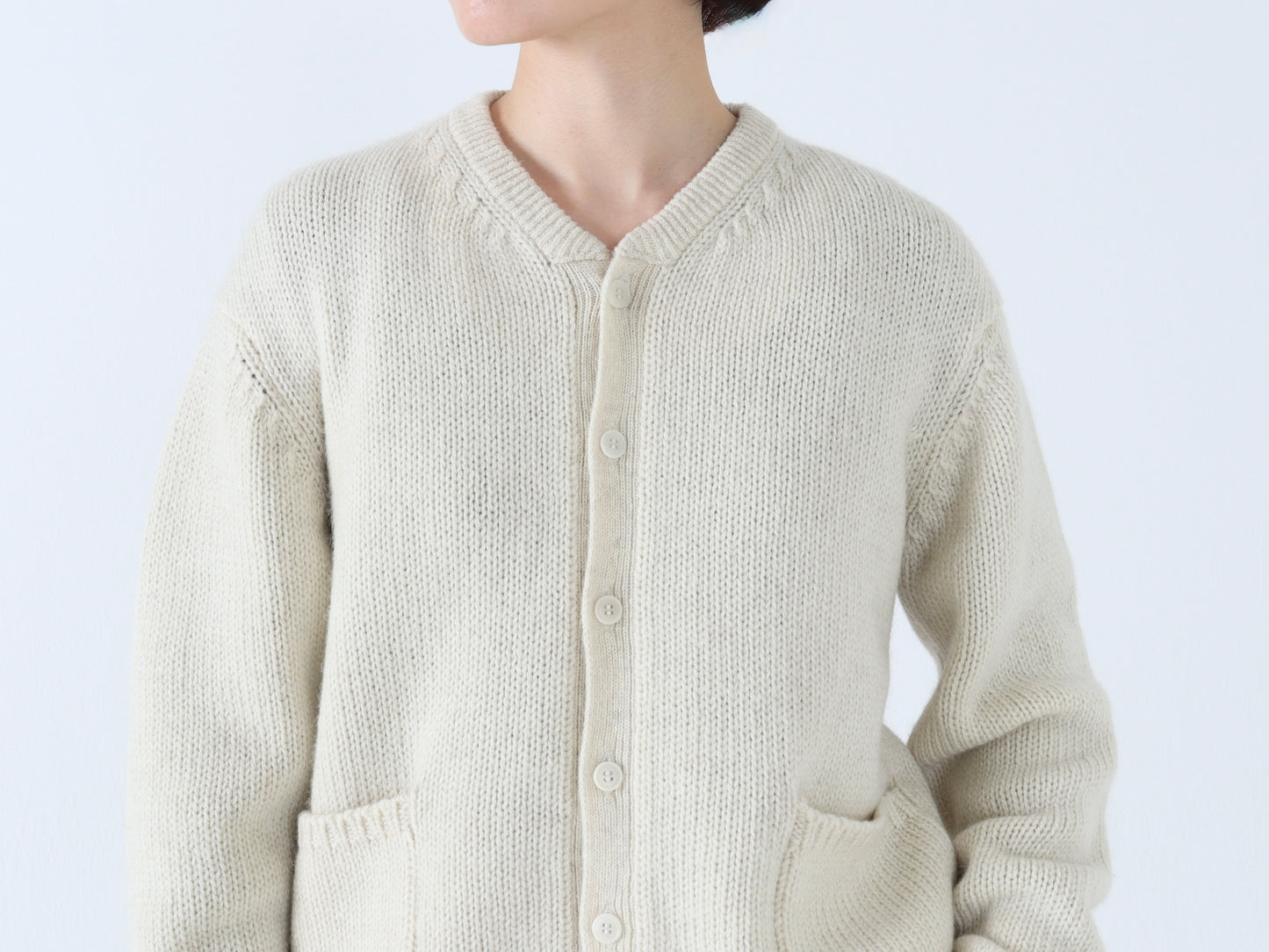 【NEW】モンゴルウール ショート丈カーディガン