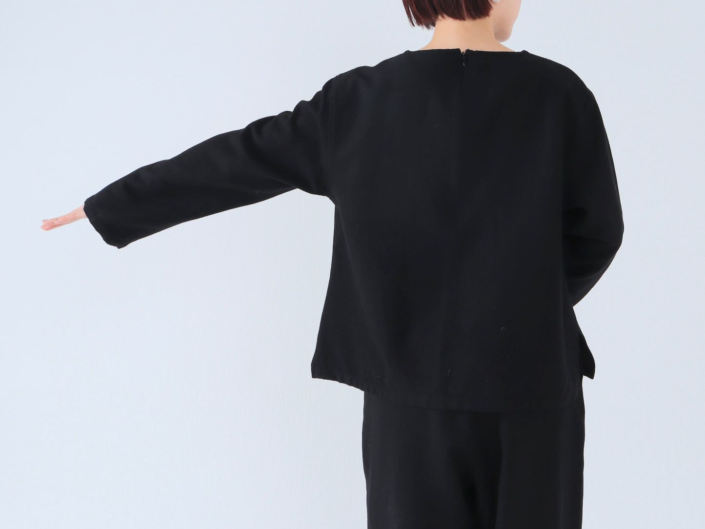 【NEW】綿ウール朱子織 プルオーバーブラウス