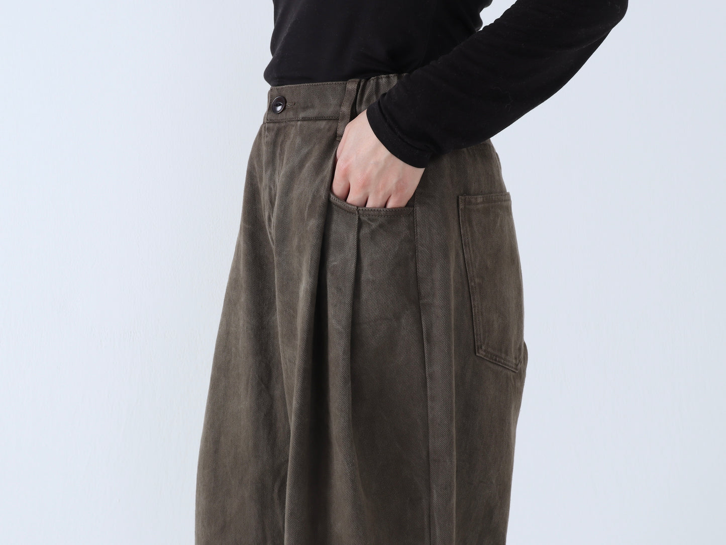 【NEW】綿デニム オーバータックパンツ