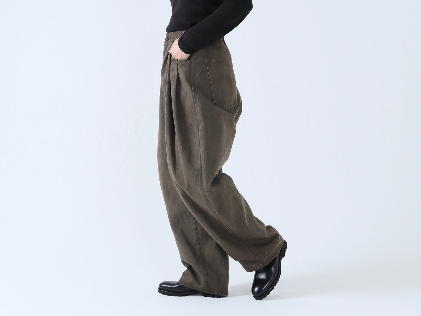 【NEW】綿デニム オーバータックパンツ
