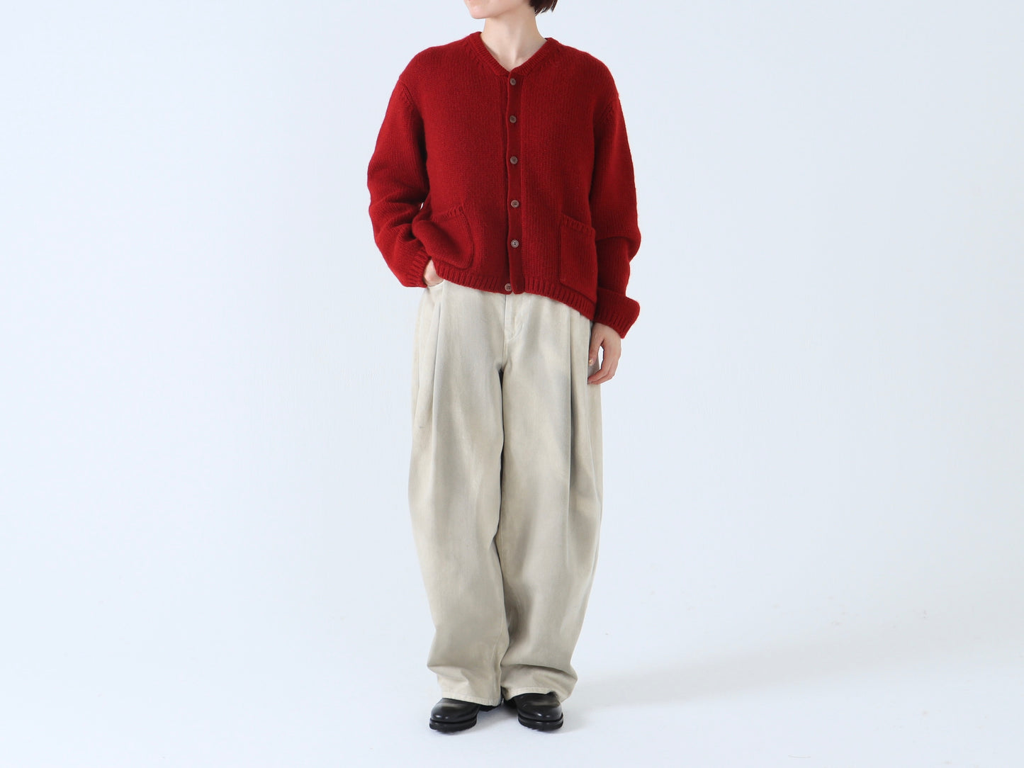 【NEW】モンゴルウール ショート丈カーディガン