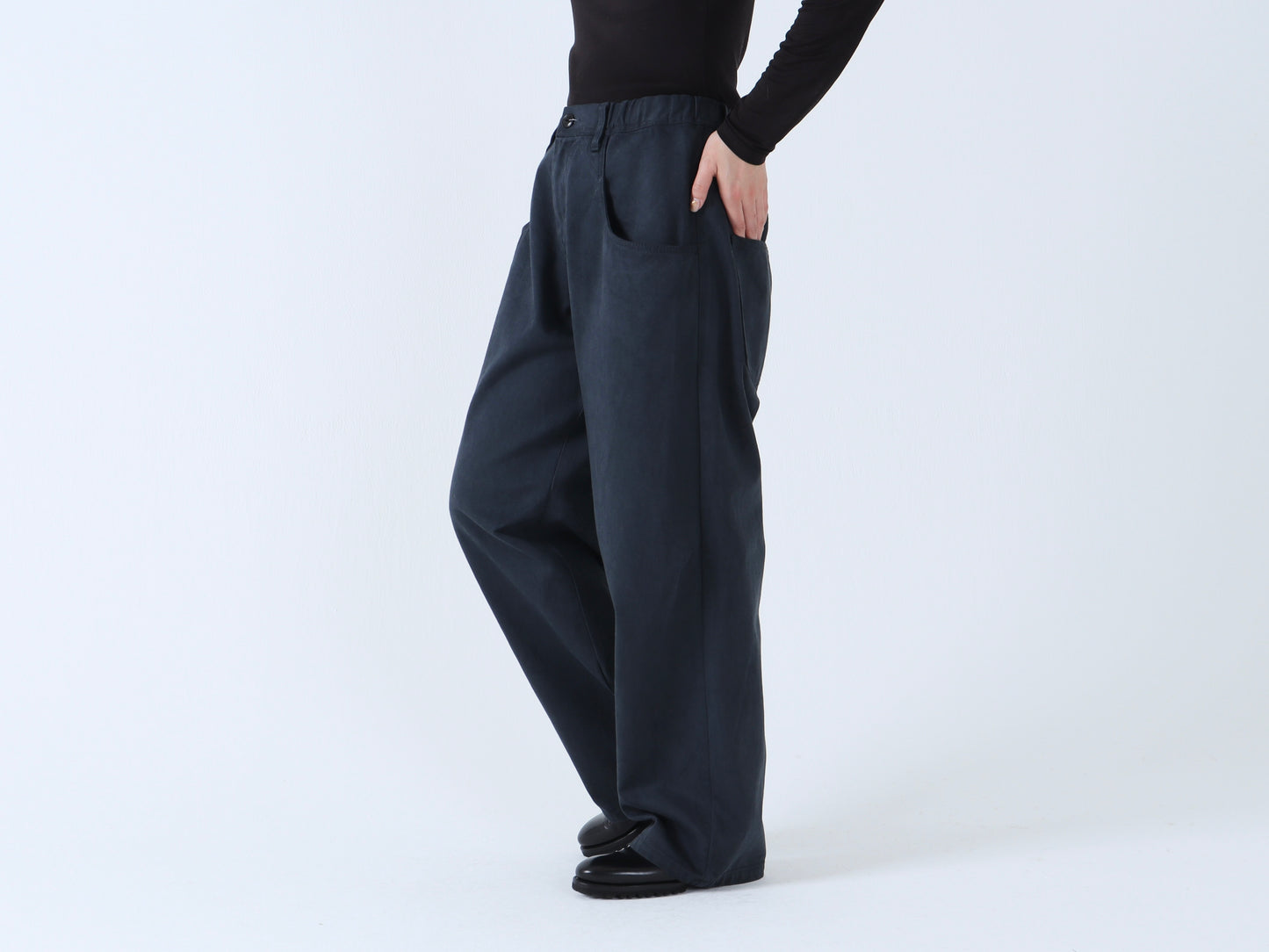 【NEW】綿デニム ロールアップパンツ