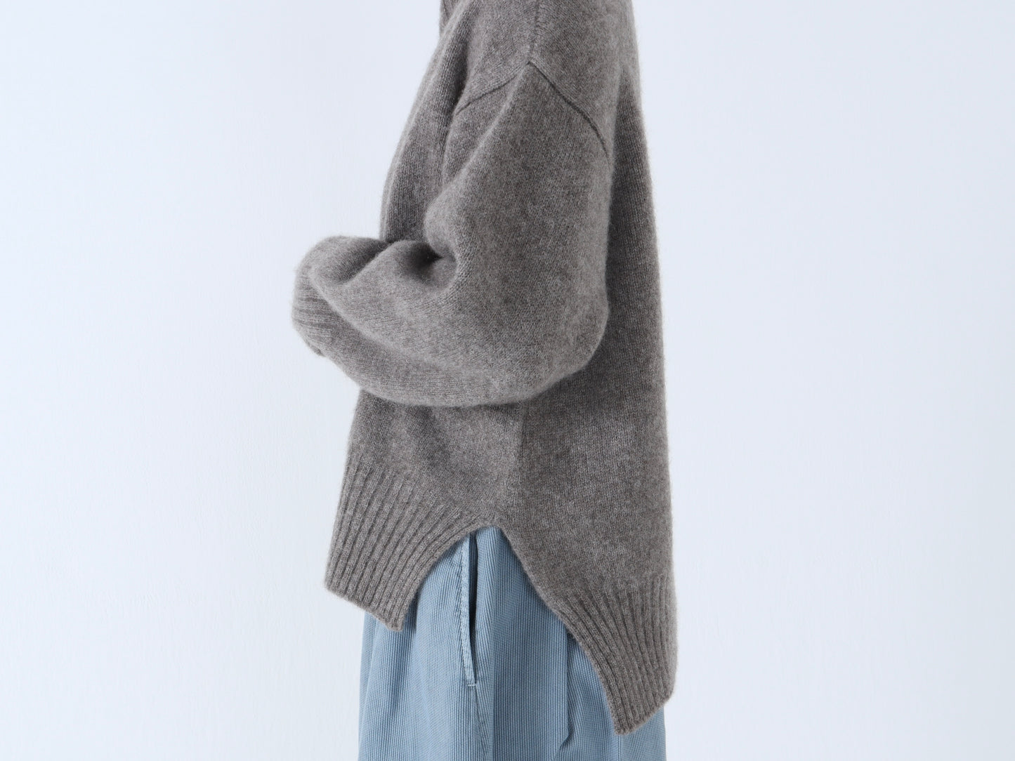 ヤク ショート丈ワイドセーター