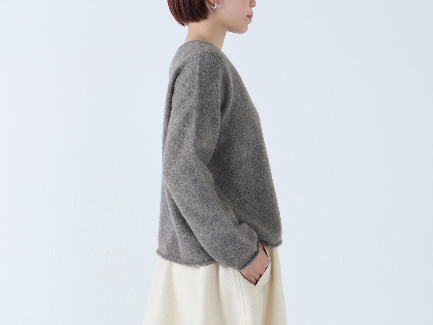 ヤク ロールネックセーター