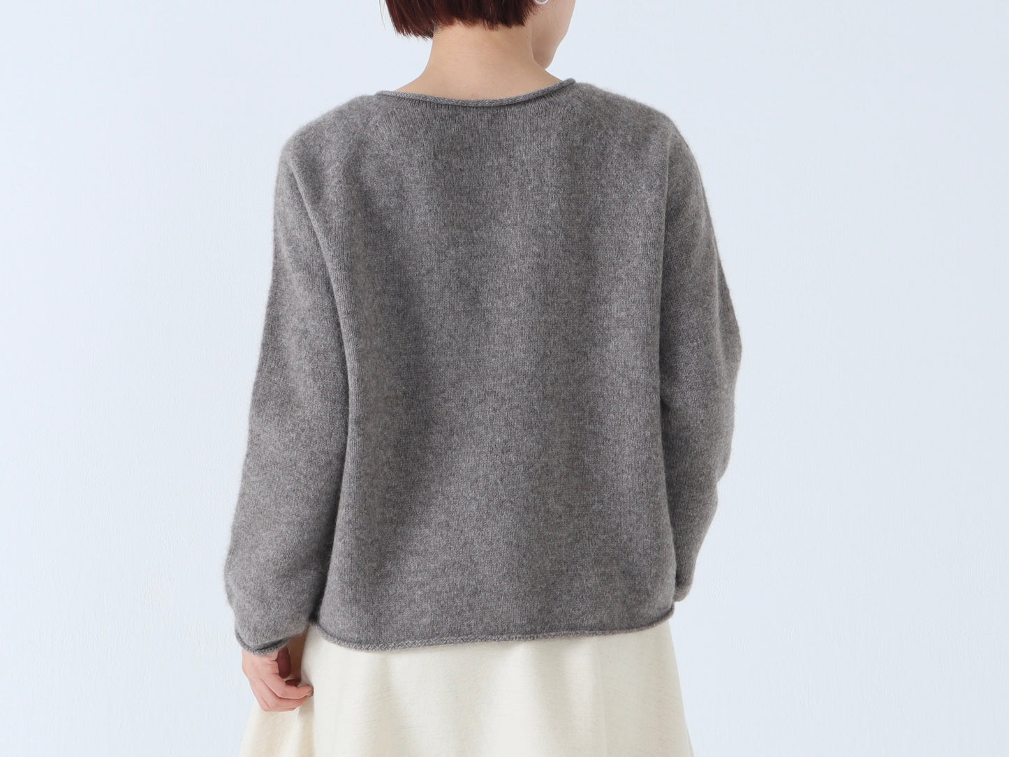 ヤク ロールネックセーター