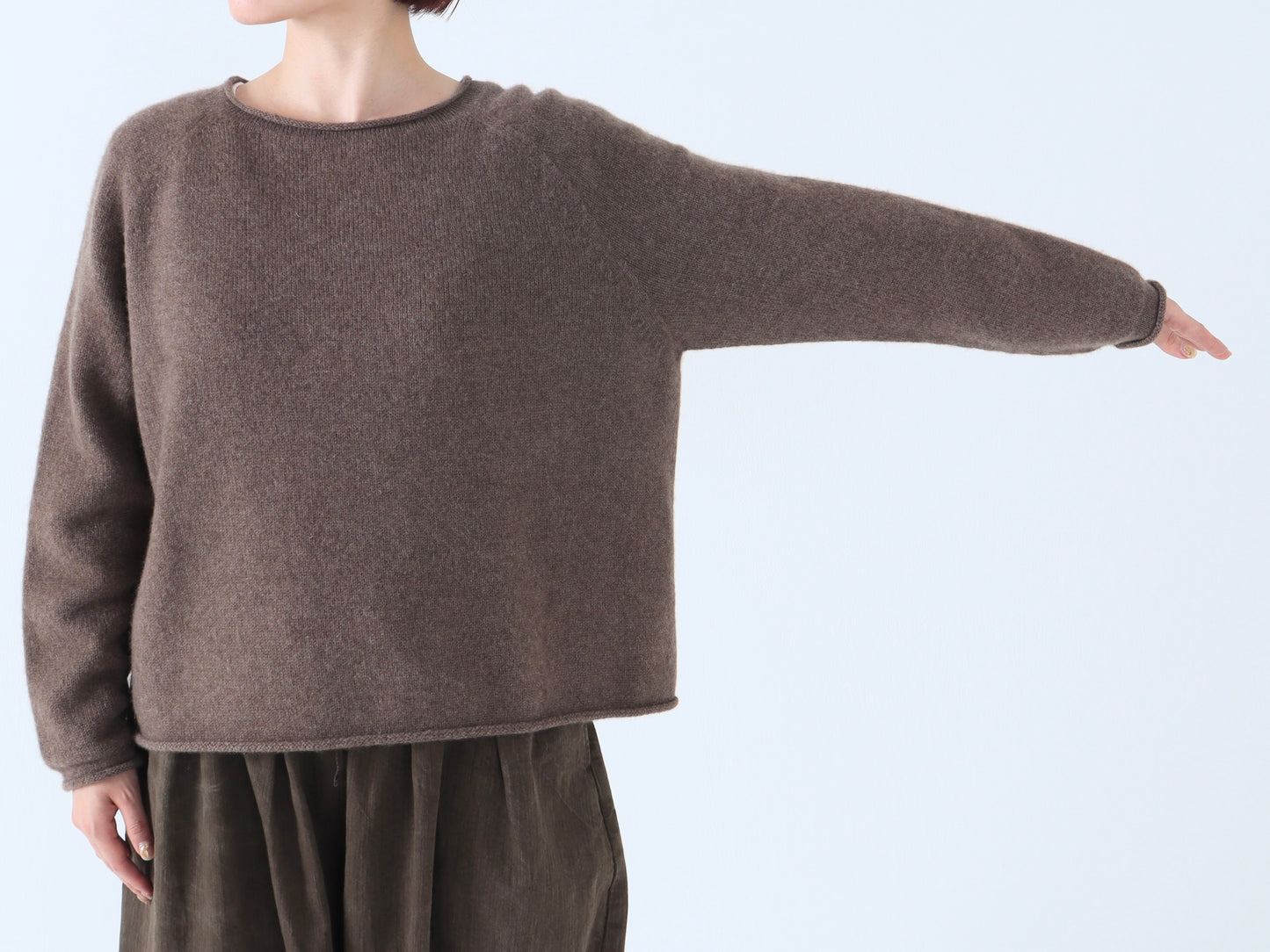 ヤク ロールネックセーター