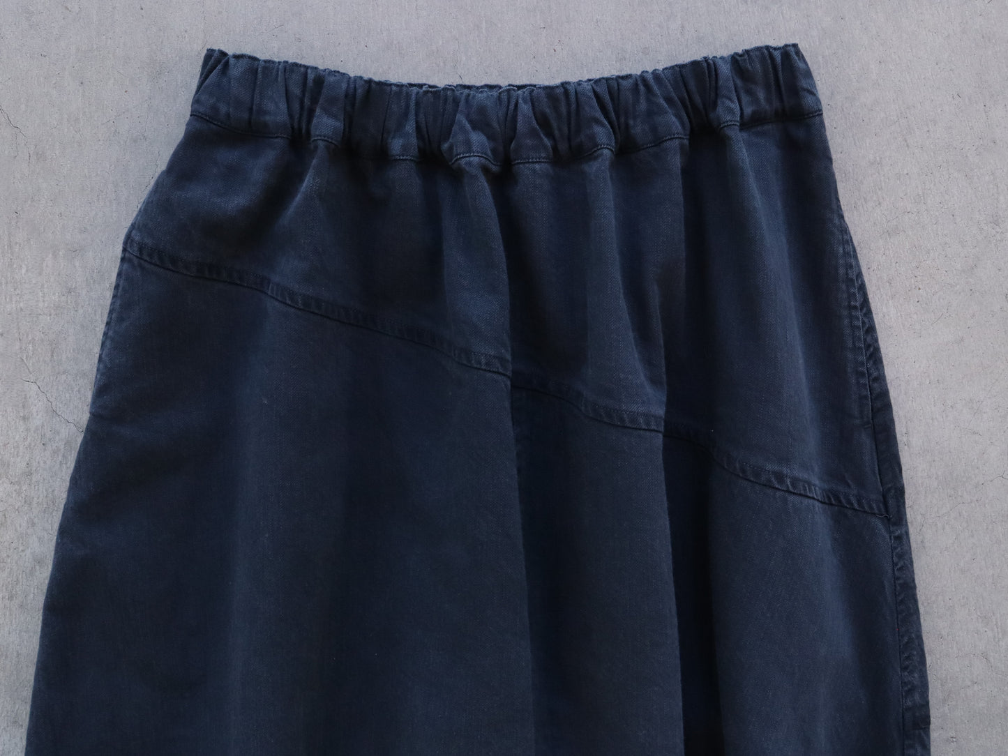 【NEW】ジンバブエコットン キュービックパンツ