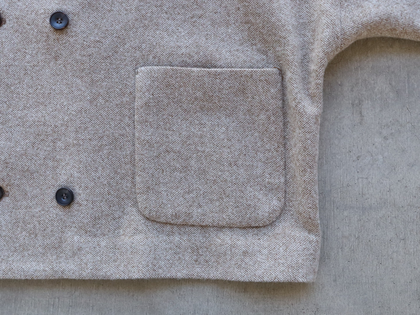 【NEW】ウールやぶれ織 ドルマンショートコート