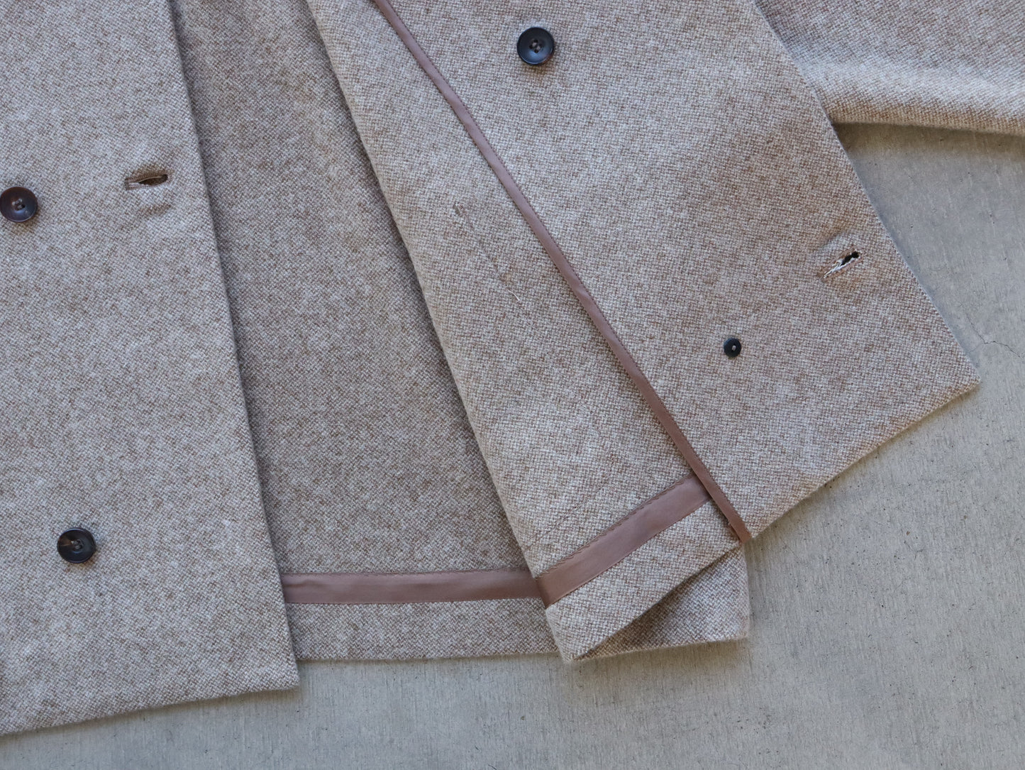 【NEW】ウールやぶれ織 ドルマンショートコート