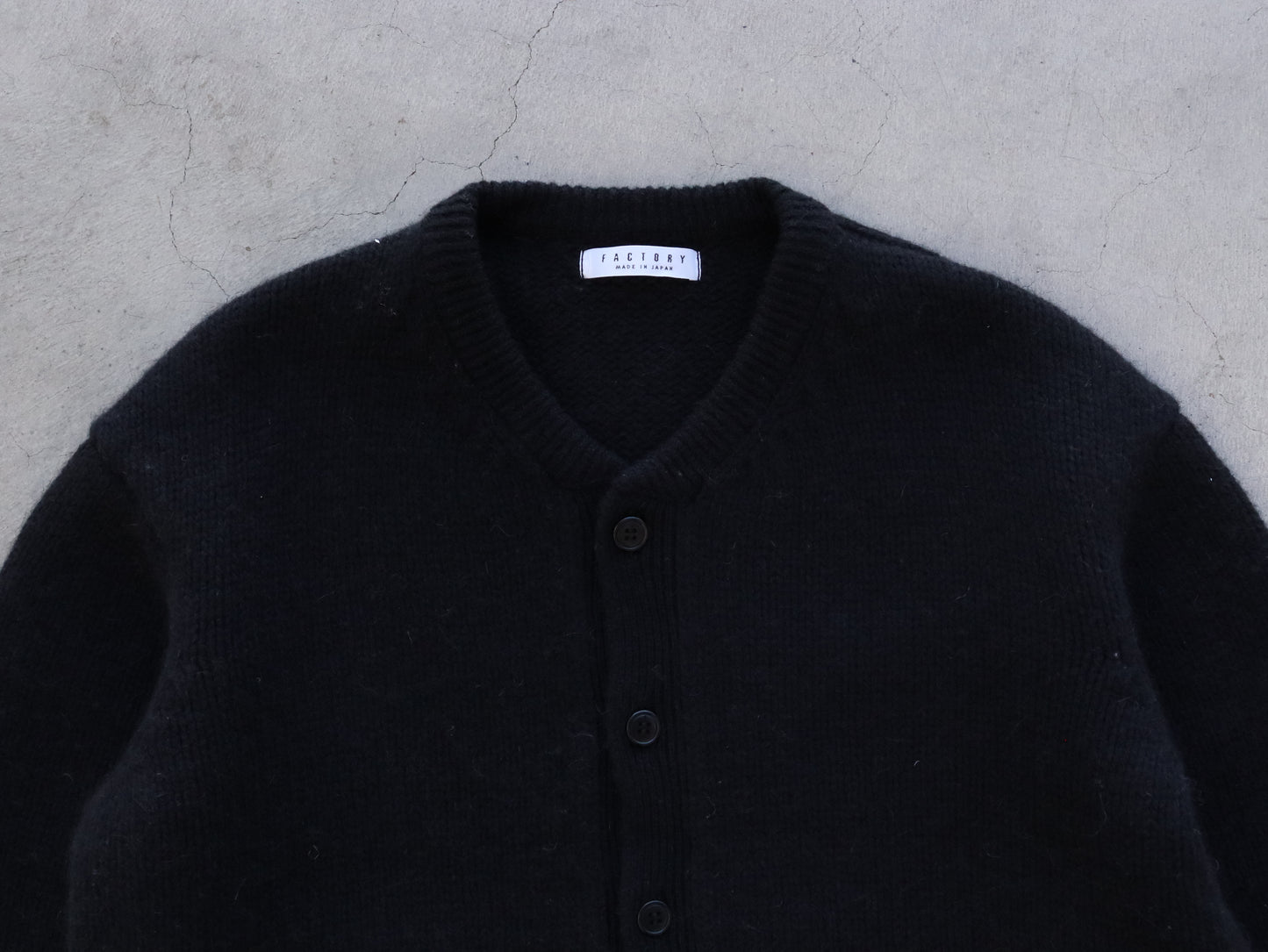 【NEW】モンゴルウール ショート丈カーディガン