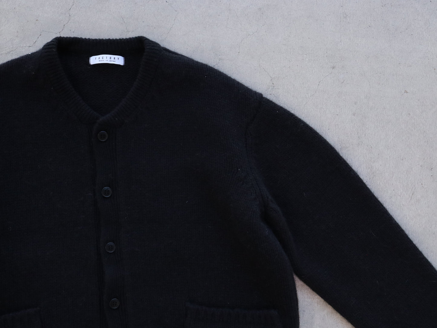 【NEW】モンゴルウール ショート丈カーディガン