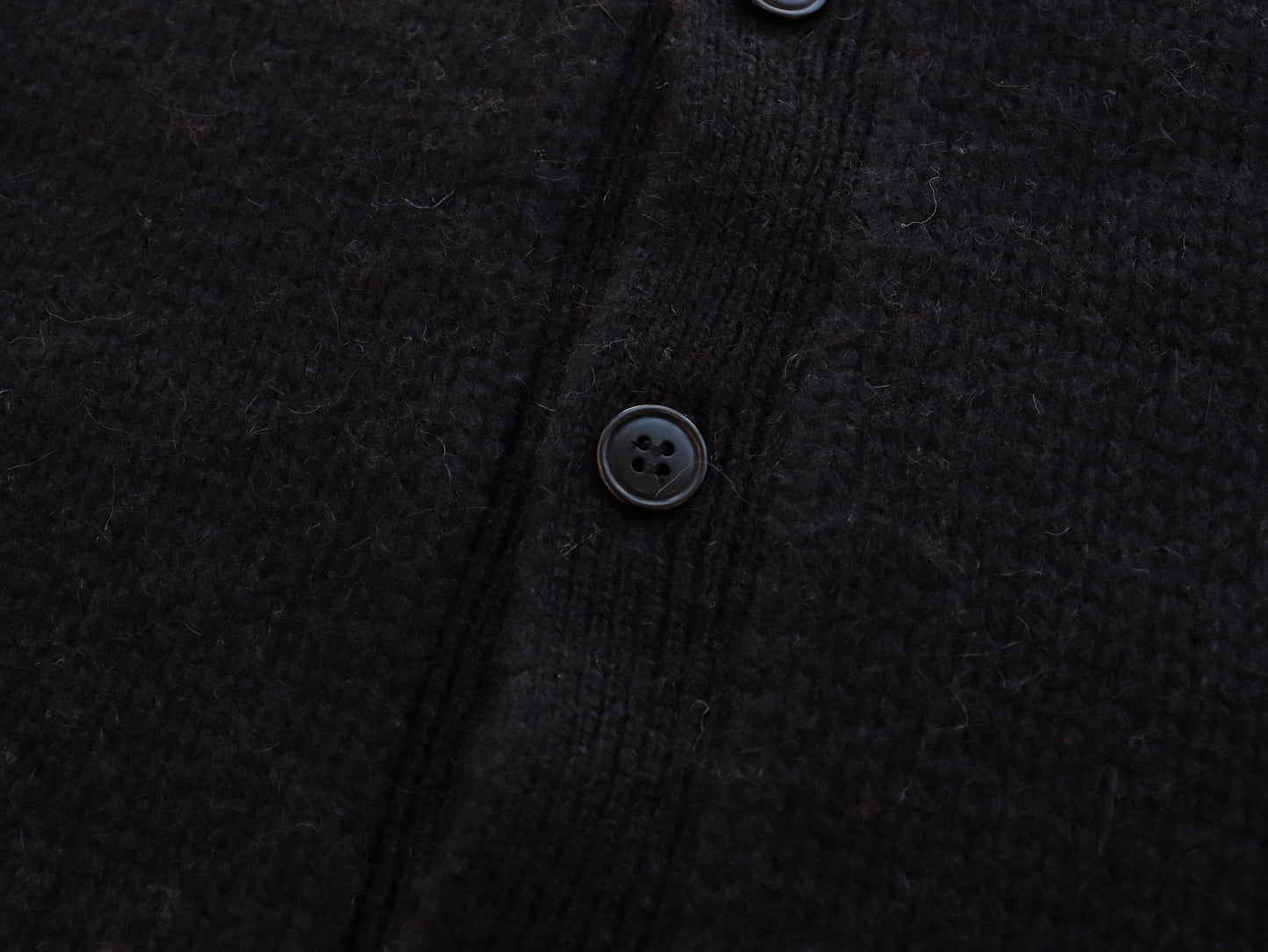 【NEW】モンゴルウール ショート丈カーディガン