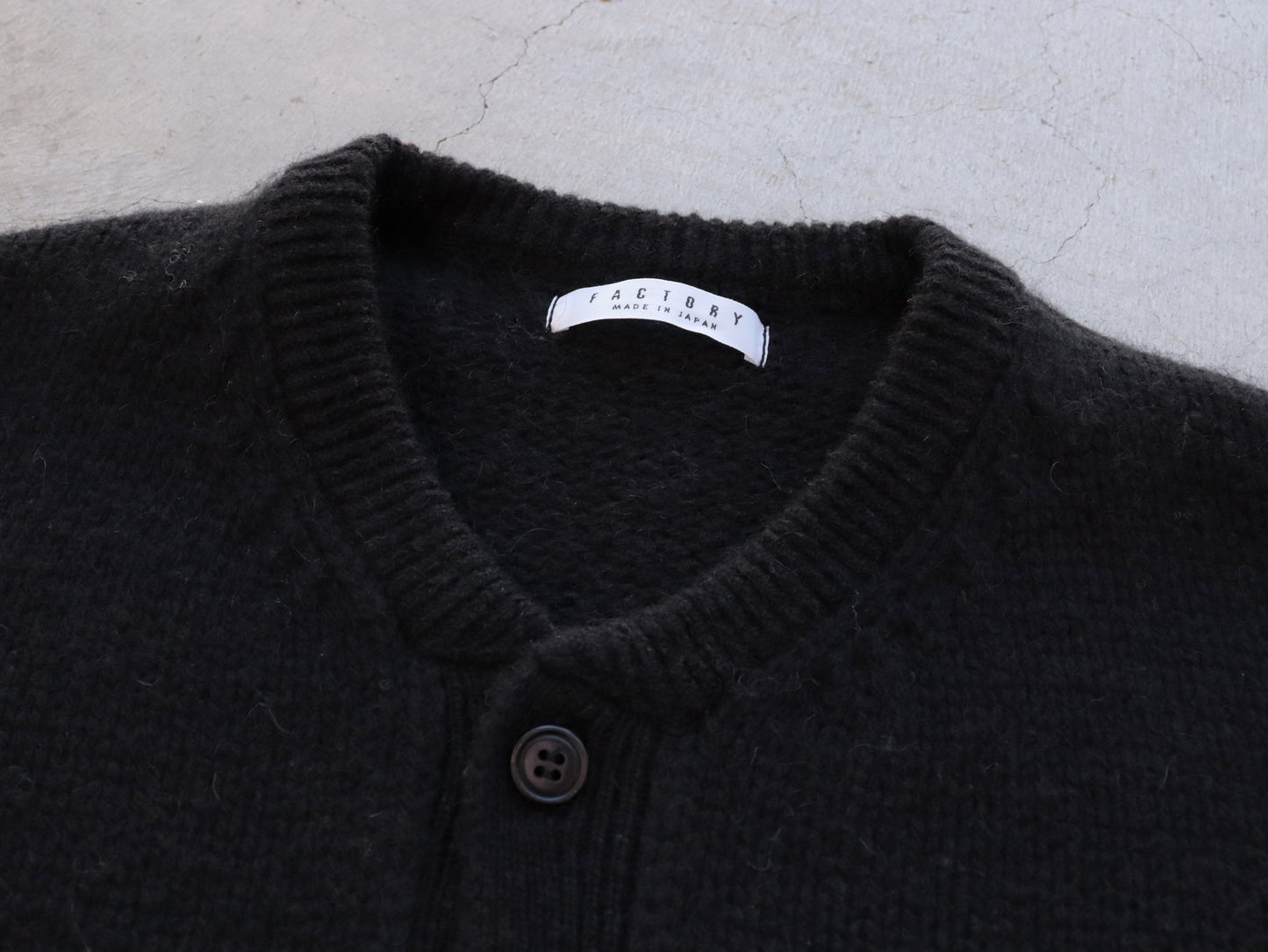 【NEW】モンゴルウール ショート丈カーディガン