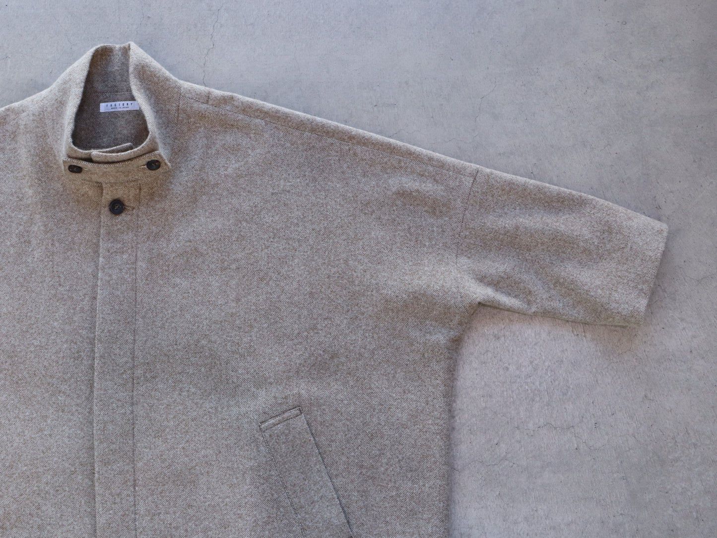 ウールやぶれ織 オーバーコート