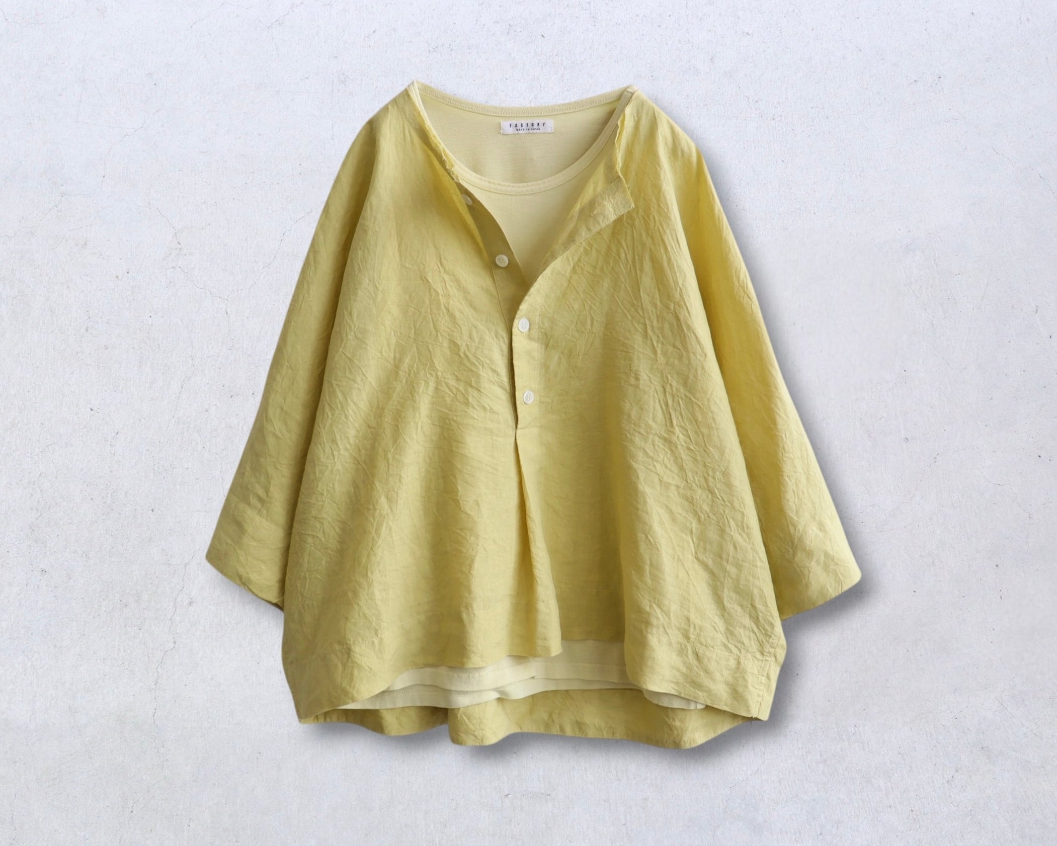 新品タグ付き　THE FACTORY コットンリネンブラウス　定価22000円 新品タグ付き THE FACTORY コットンリネンブラウス 定価22000円の通販