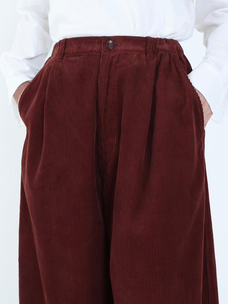 【NEW】綿コーデュロイ タックパンツ