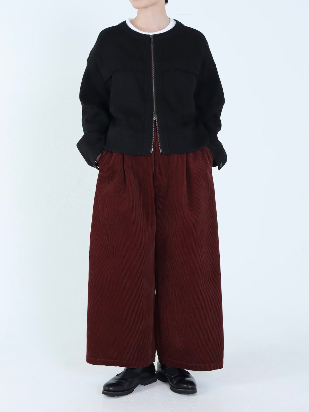 【NEW】綿コーデュロイ タックパンツ