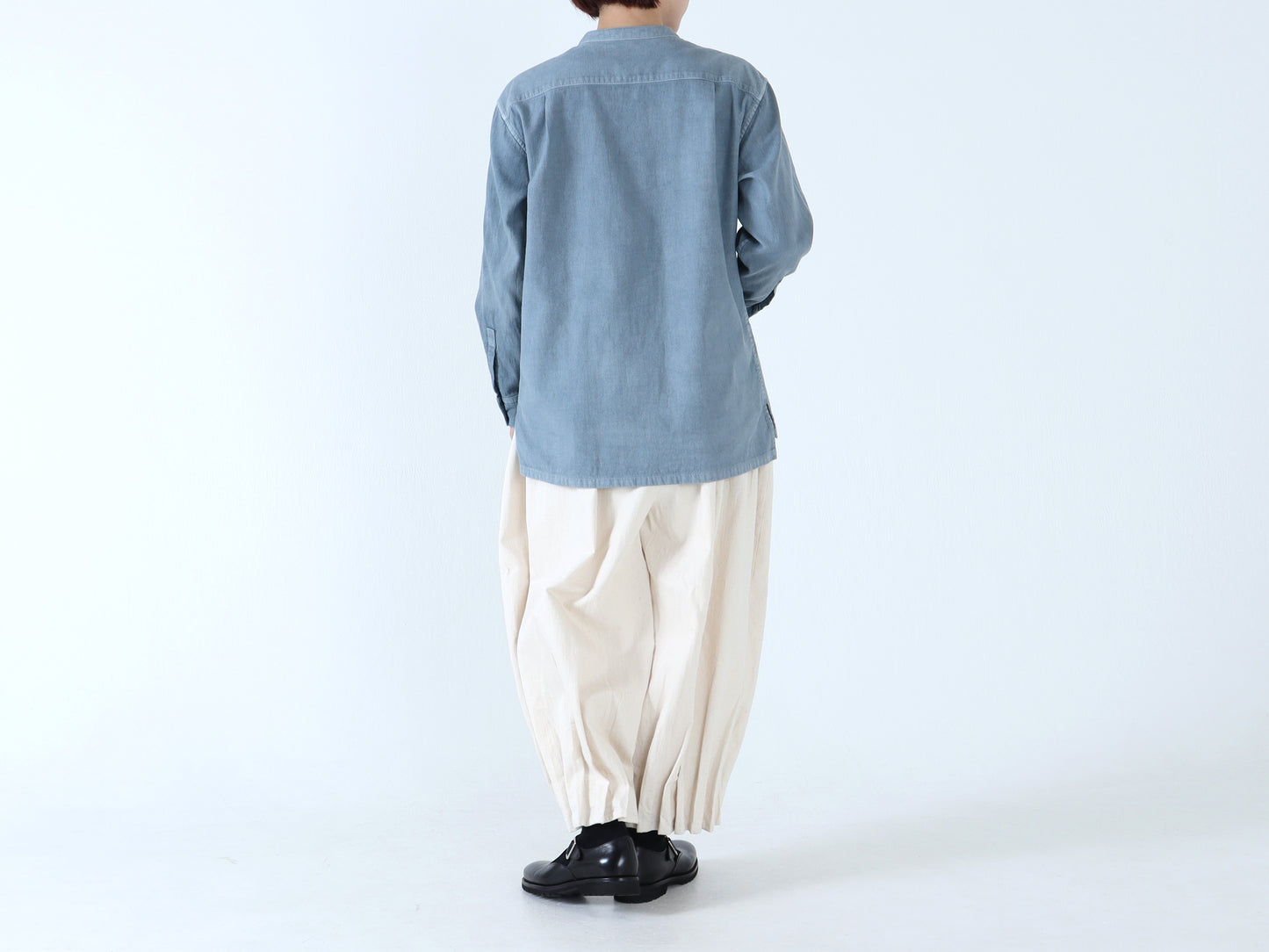 ジンバブエコットン プリーツパンツ