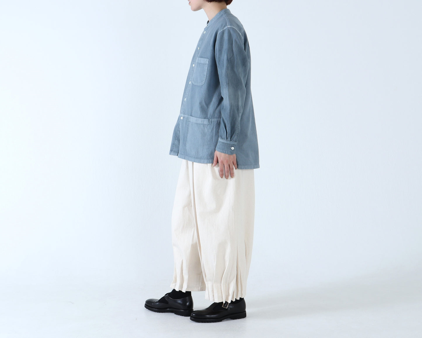 ジンバブエコットン プリーツパンツ