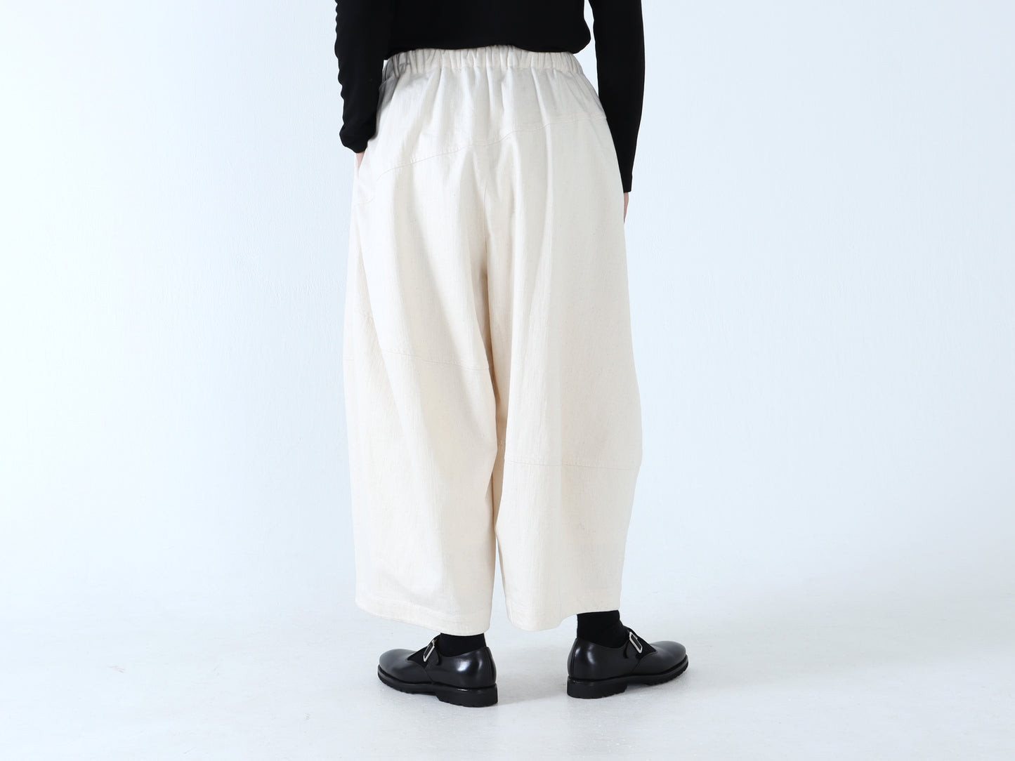 【NEW】ジンバブエコットン キュービックパンツ