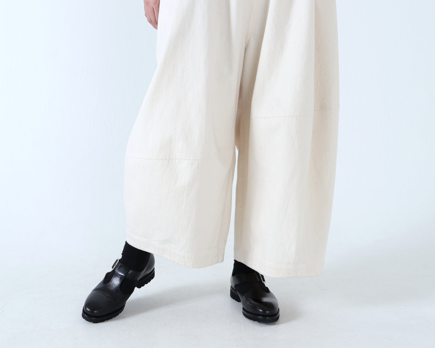 ジンバブエコットン キュービックパンツ