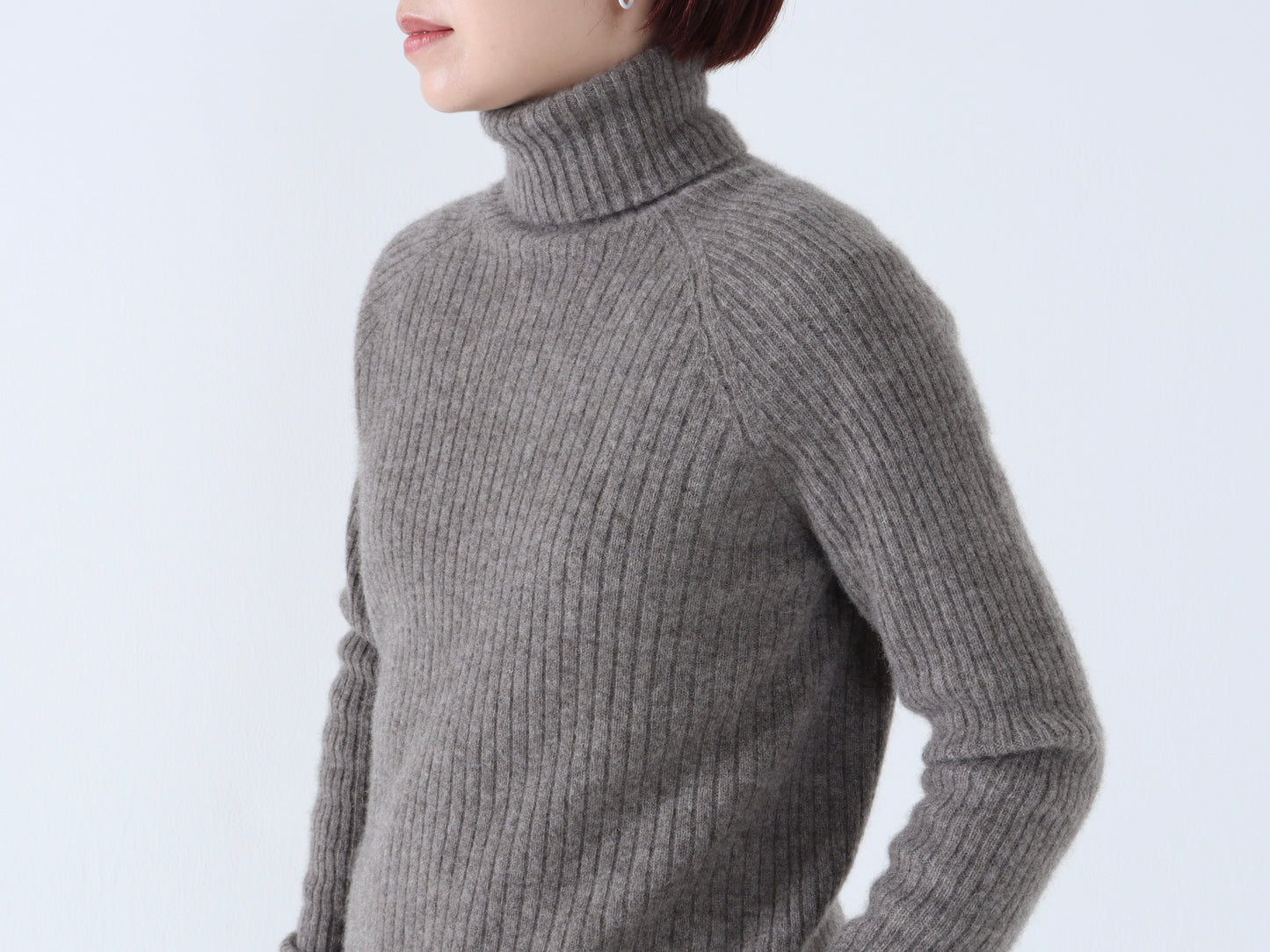 ヤク リブタートルネックセーター