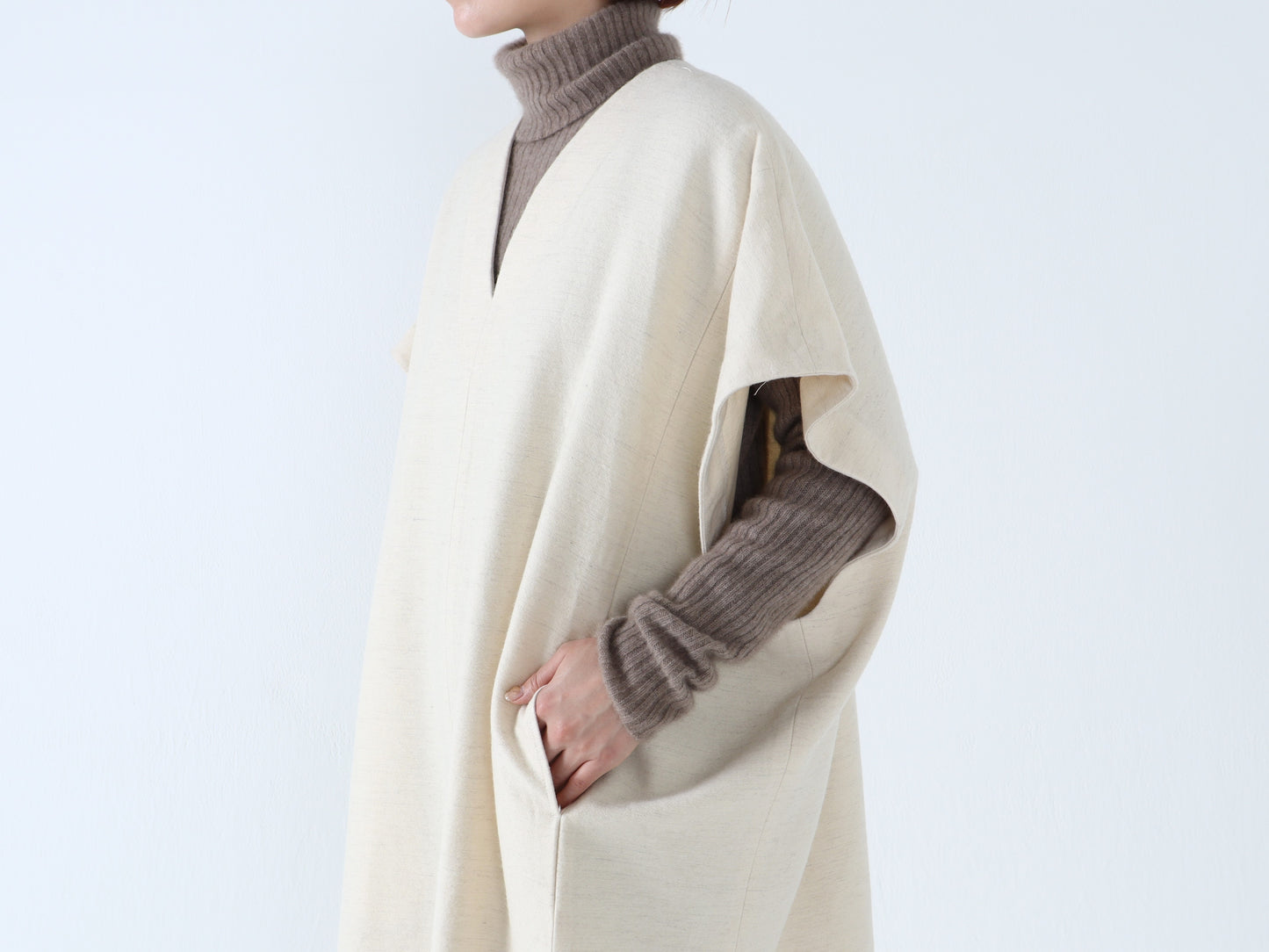 綿ウール朱子織 ポンチョワンピース