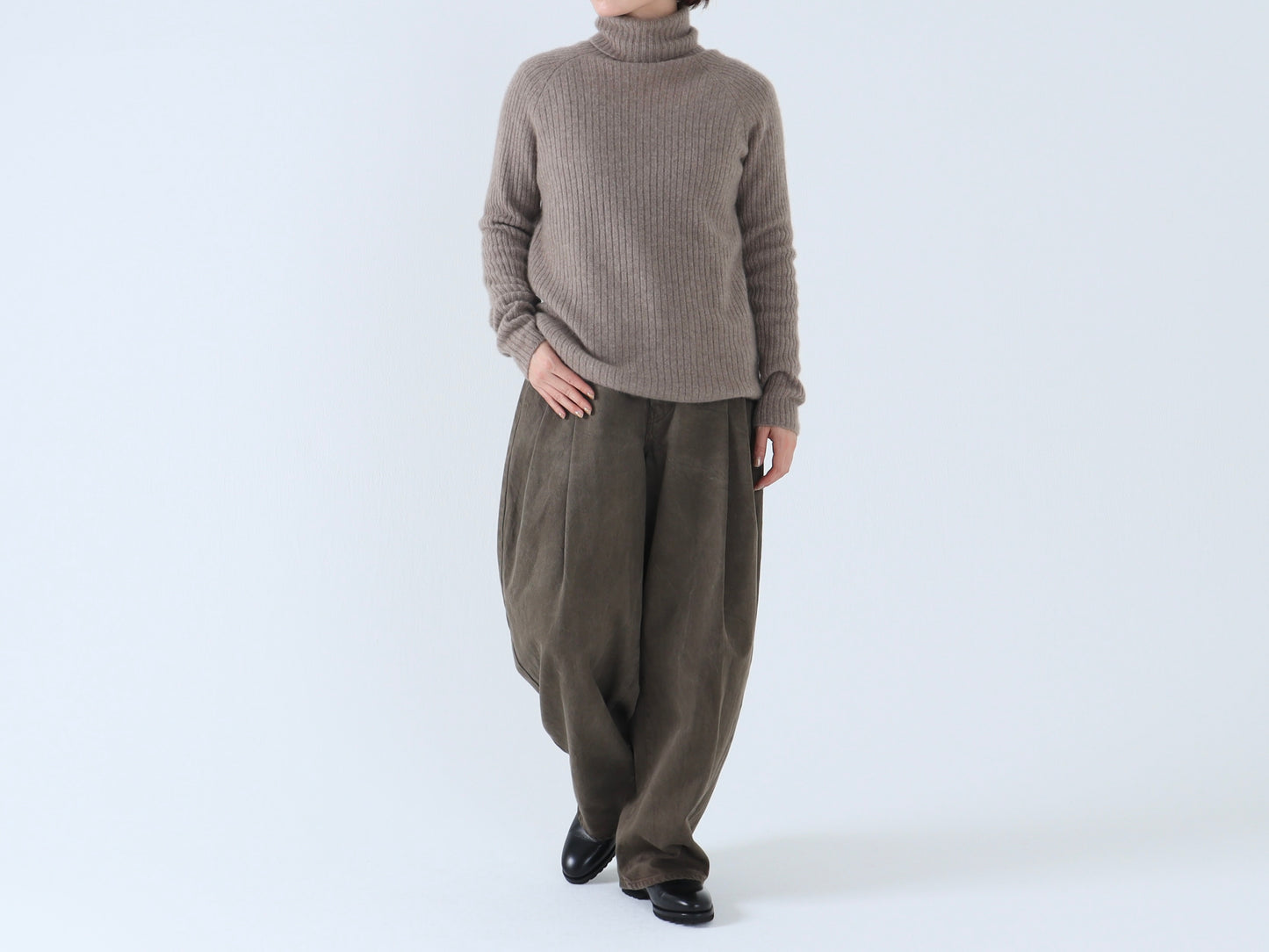 【NEW】綿デニム オーバータックパンツ