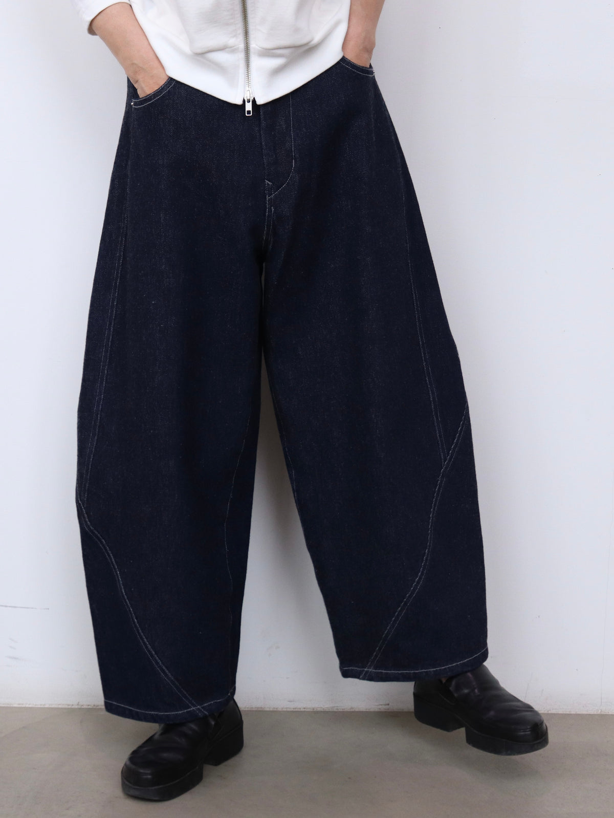 【NEW】綿デニム コクーンワイドパンツ