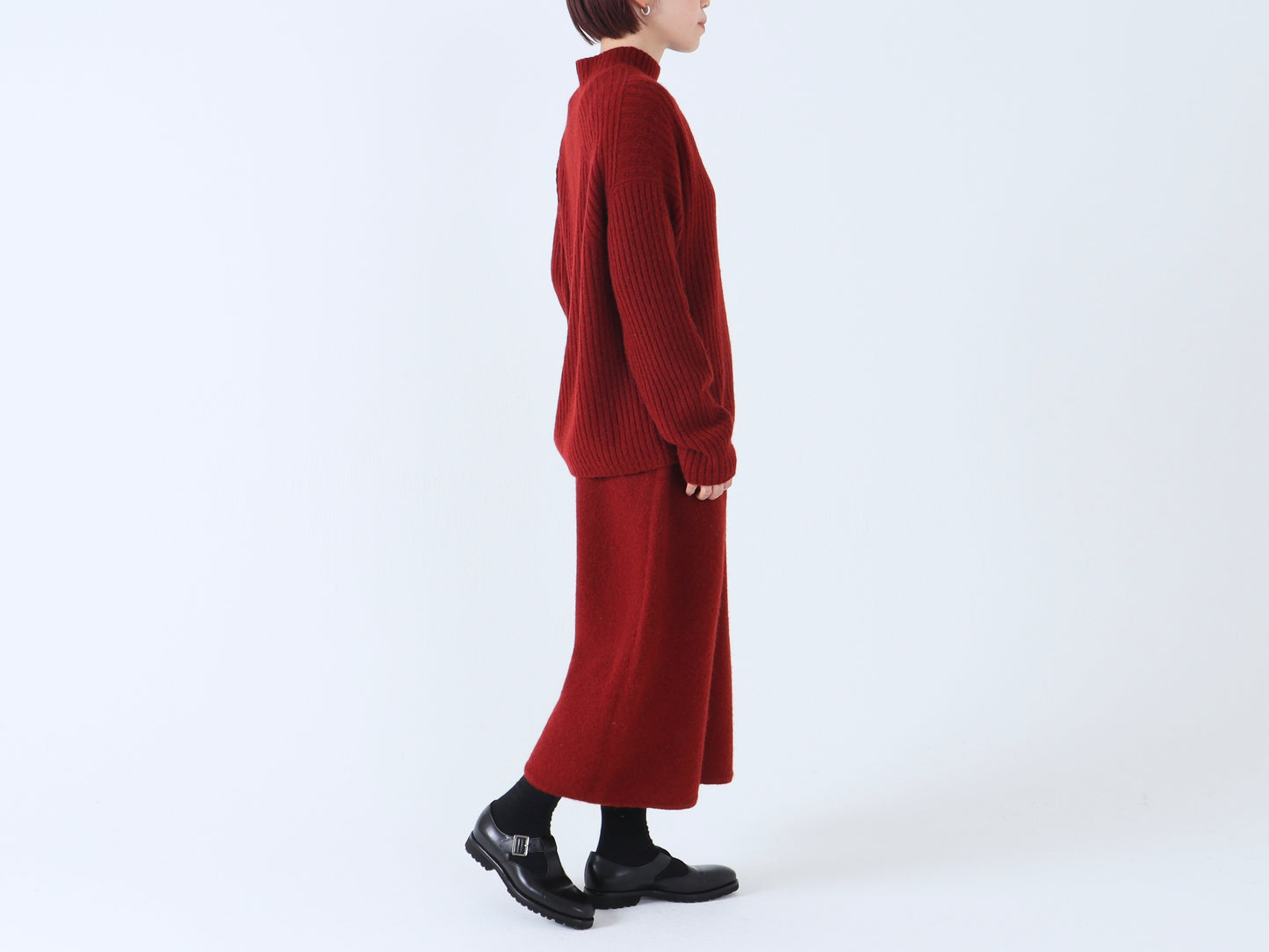 【NEW】ベビーキャメル リブハイネックセーター