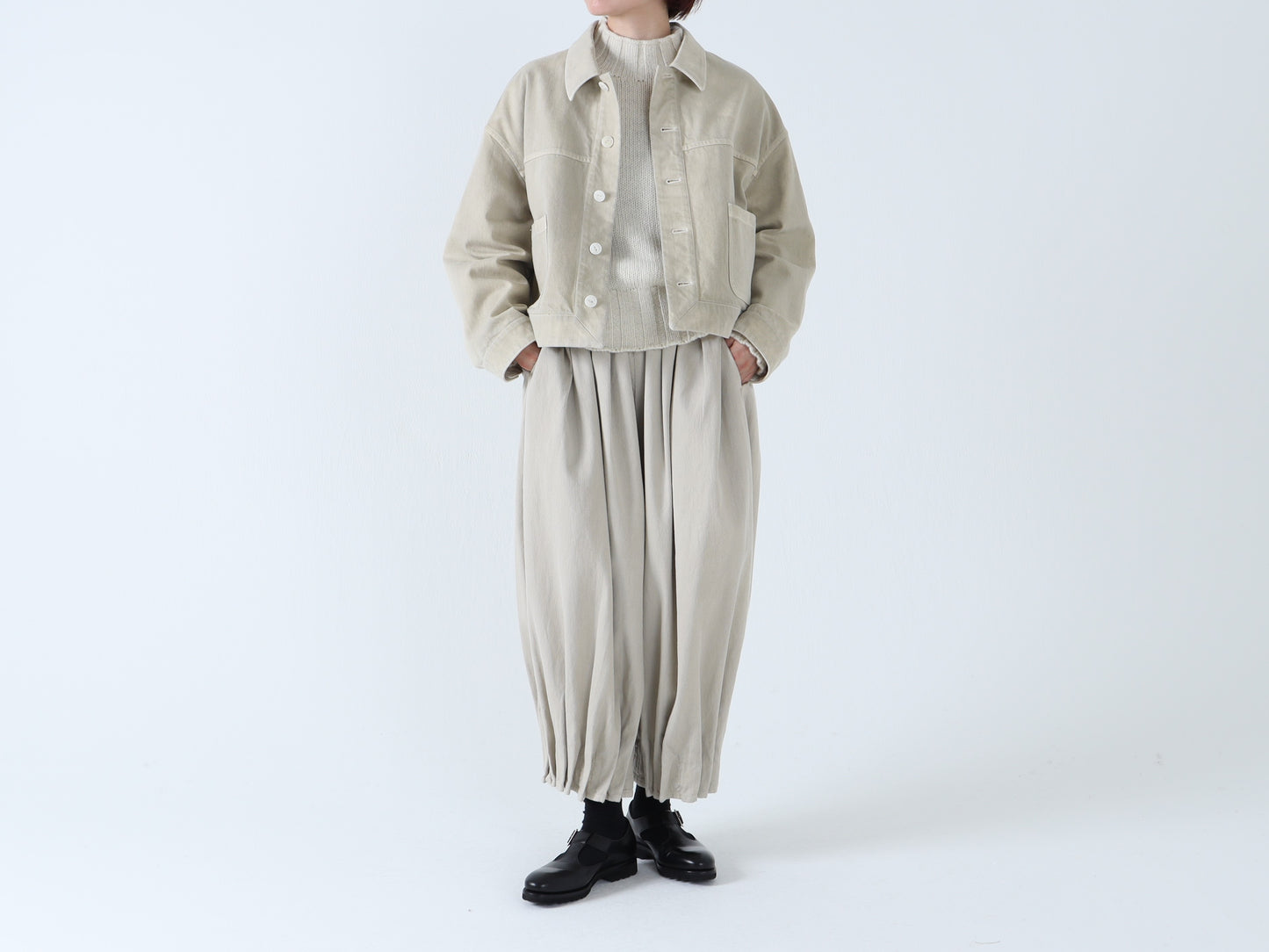 綿刺し子 プリーツパンツ