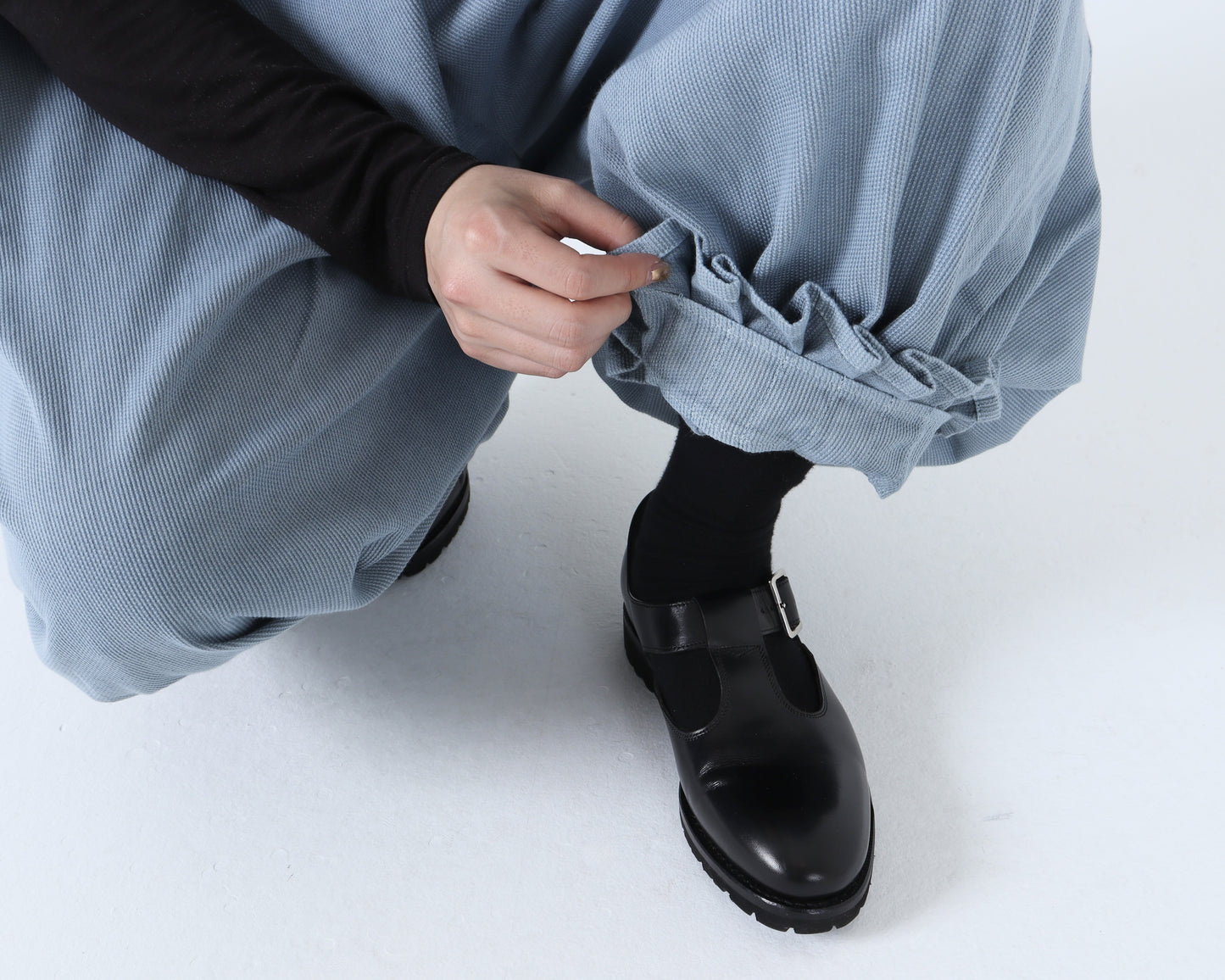 綿刺し子 プリーツパンツ