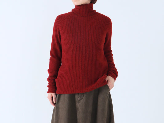 ベビーキャメル リブタートルネックセーター