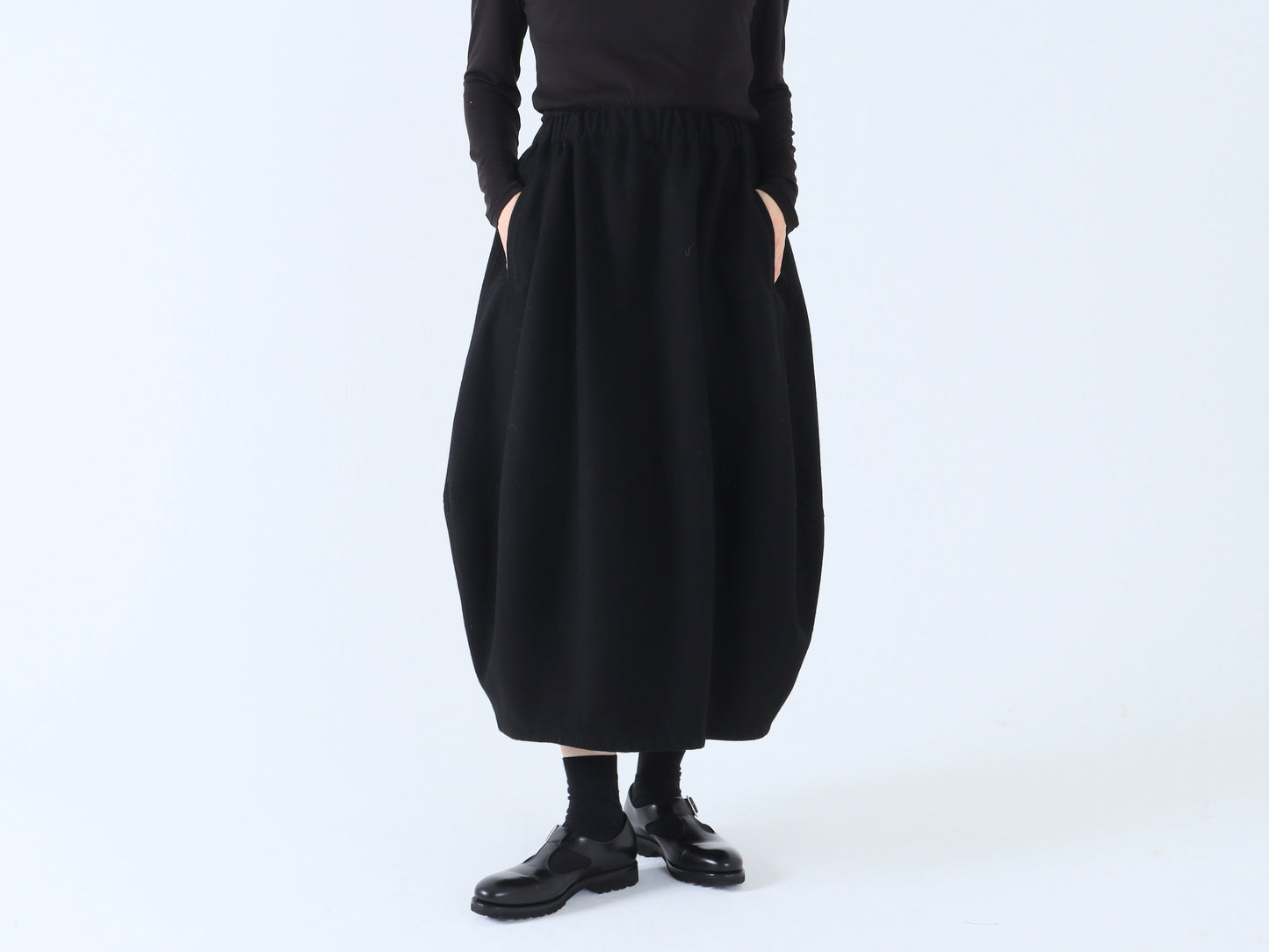 【NEW】綿ウール朱子織 バルーンスカート