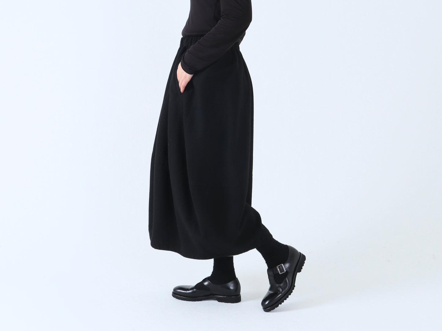 【NEW】綿ウール朱子織 バルーンスカート