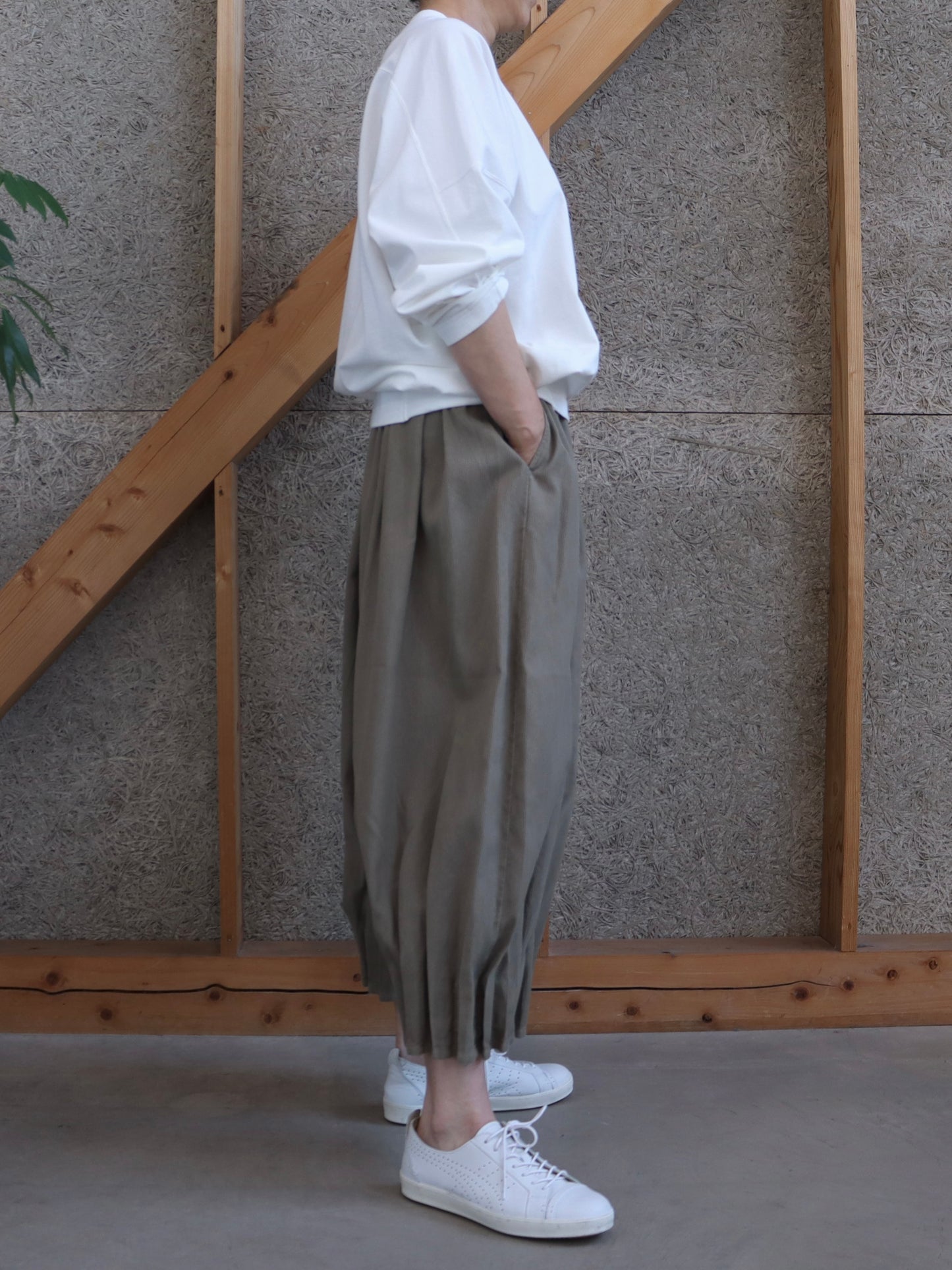 【NEW】綿カットソー サイドリブトレーナー