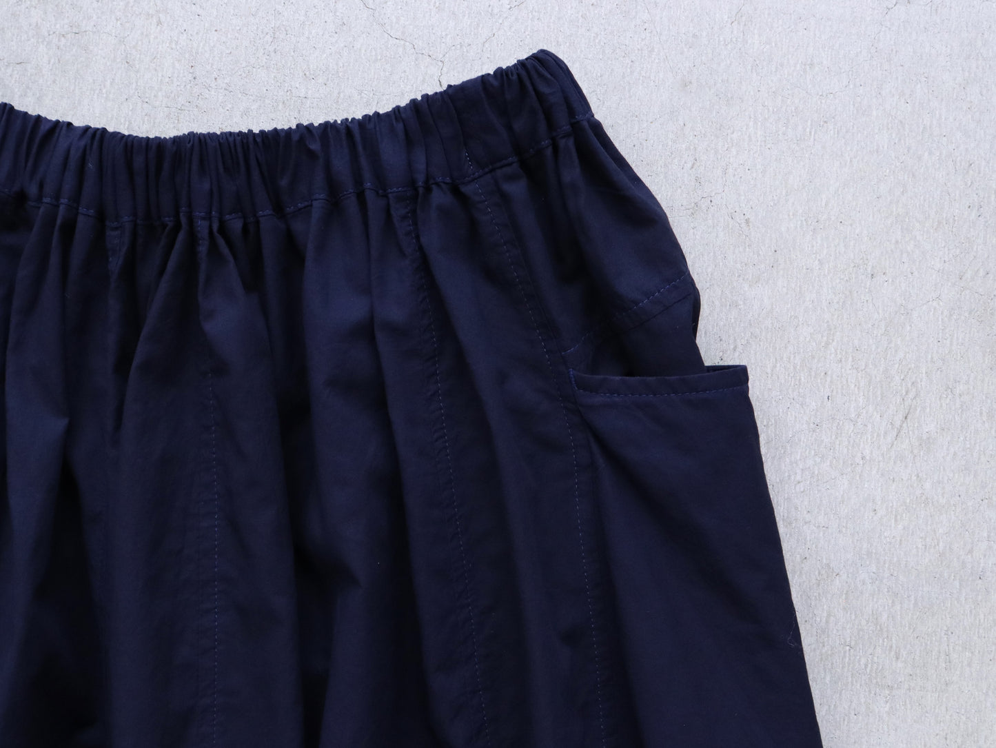 綿ローン塩縮加工 サイドポケットバルーンパンツ