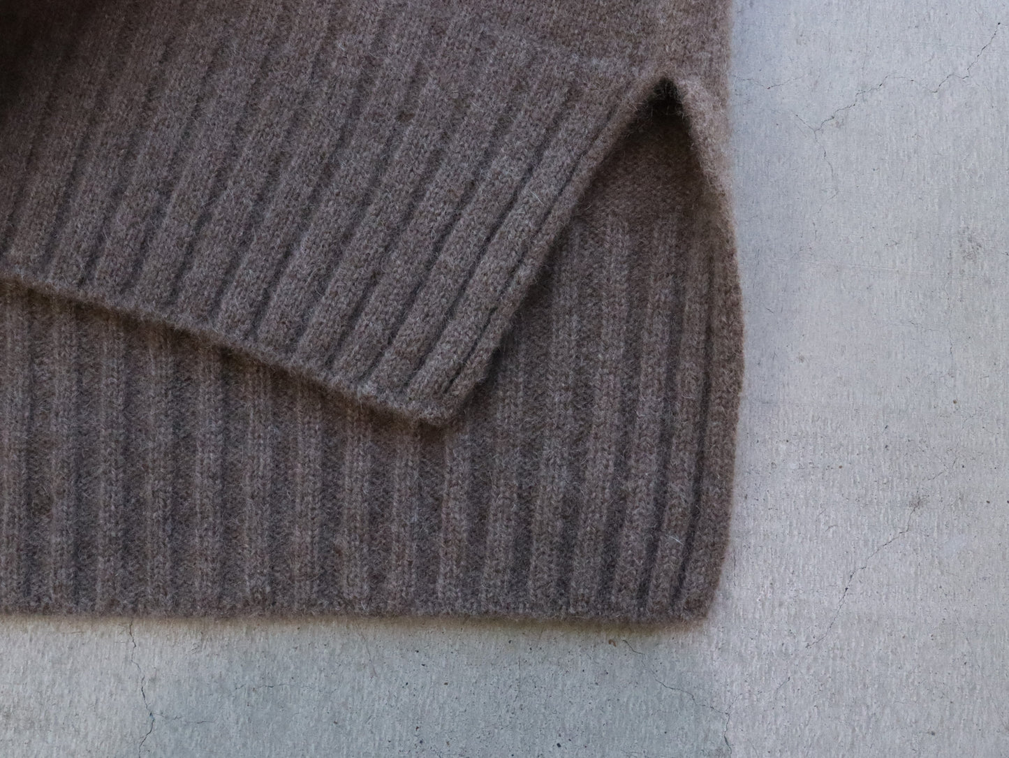 ヤク ショート丈ワイドベスト