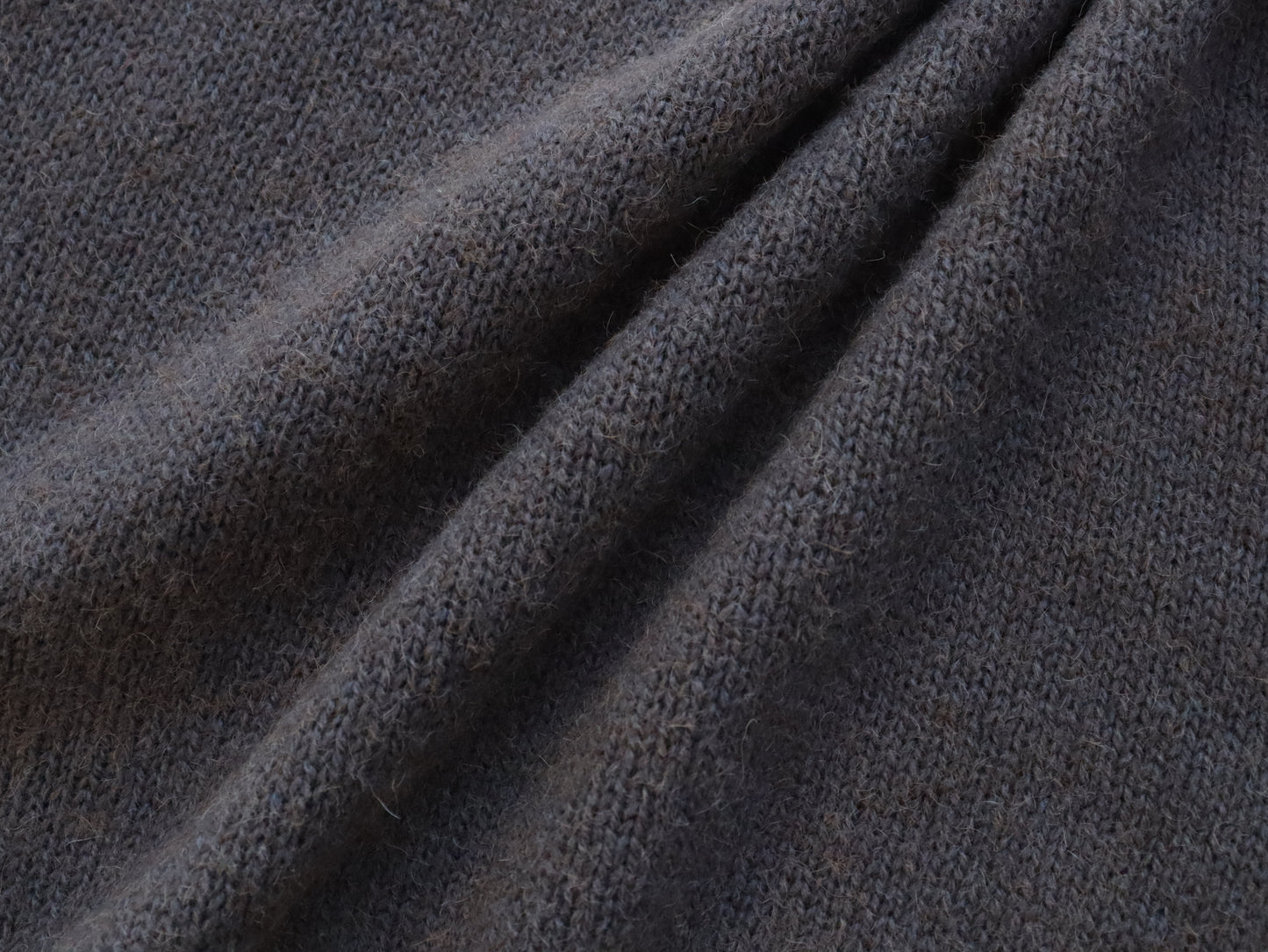 ベビーキャメル カーブセーター