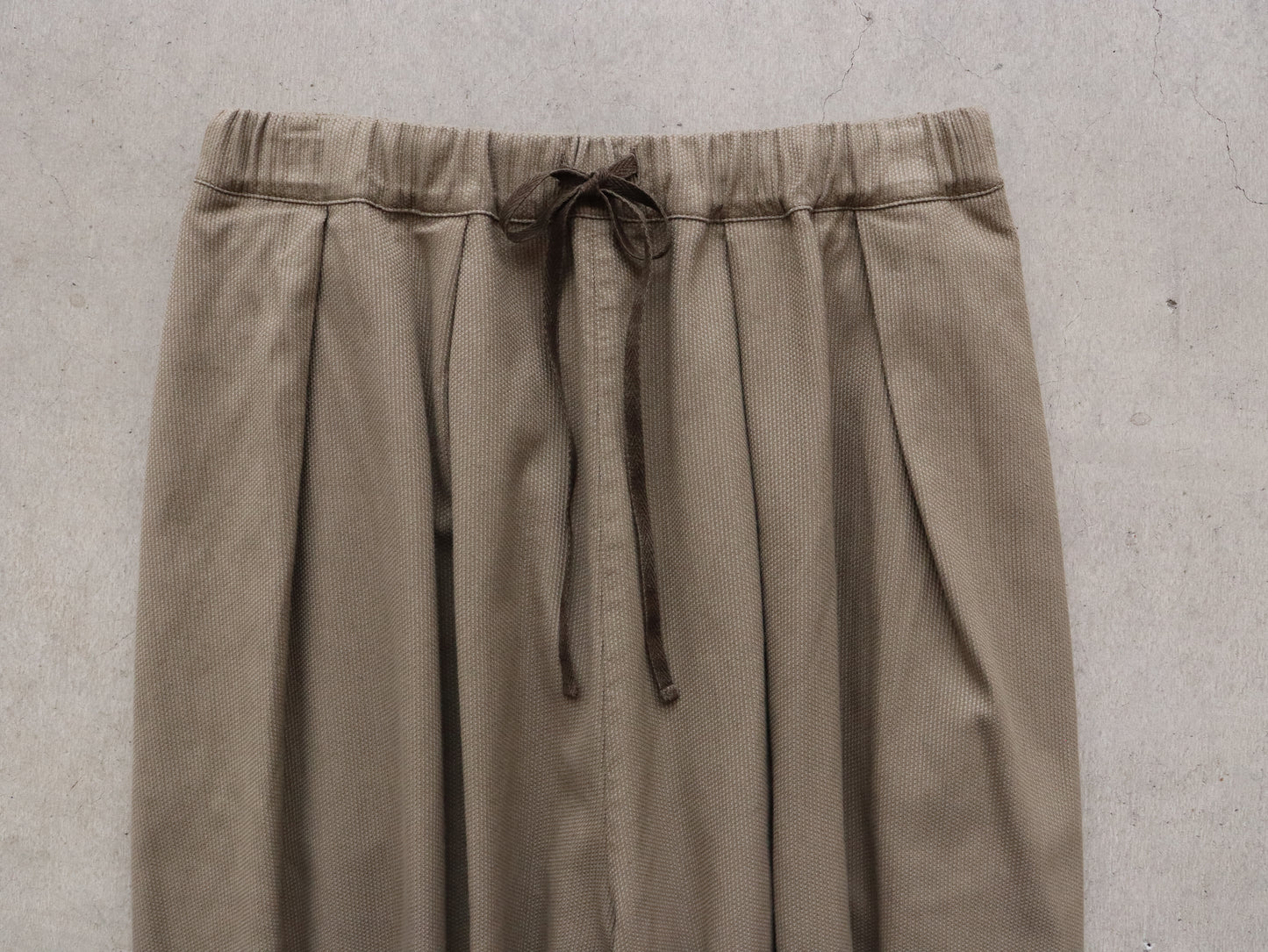 綿刺し子 プリーツパンツ