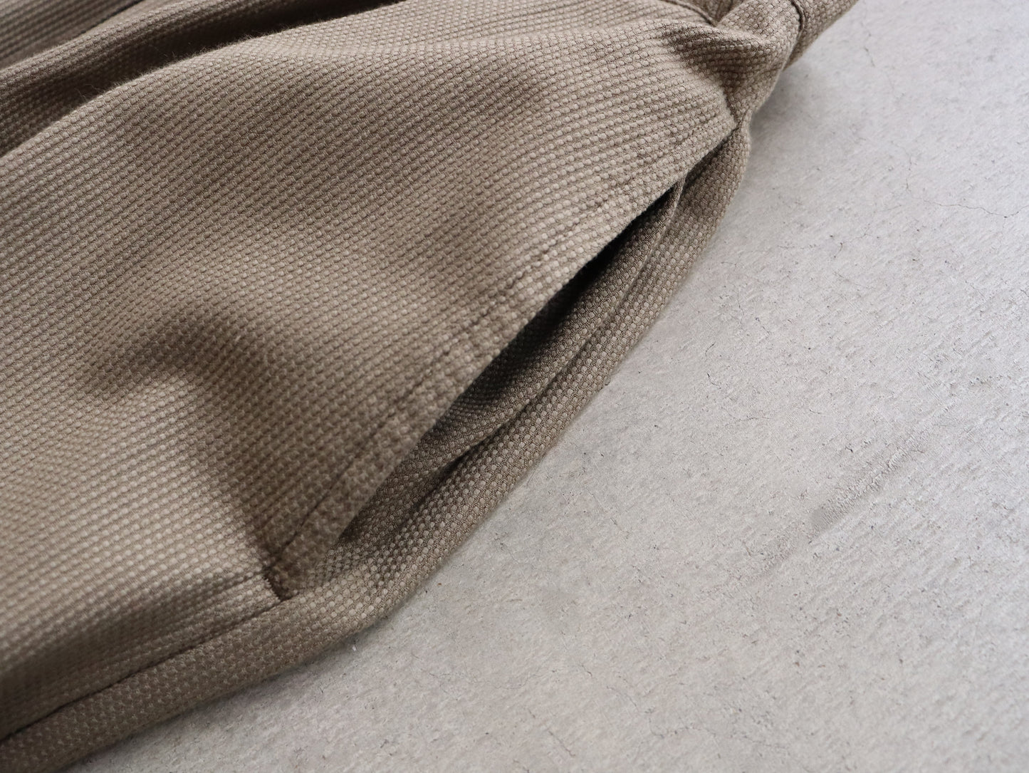 綿刺し子 プリーツパンツ