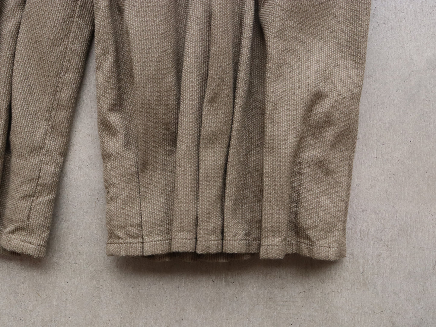 綿刺し子 プリーツパンツ