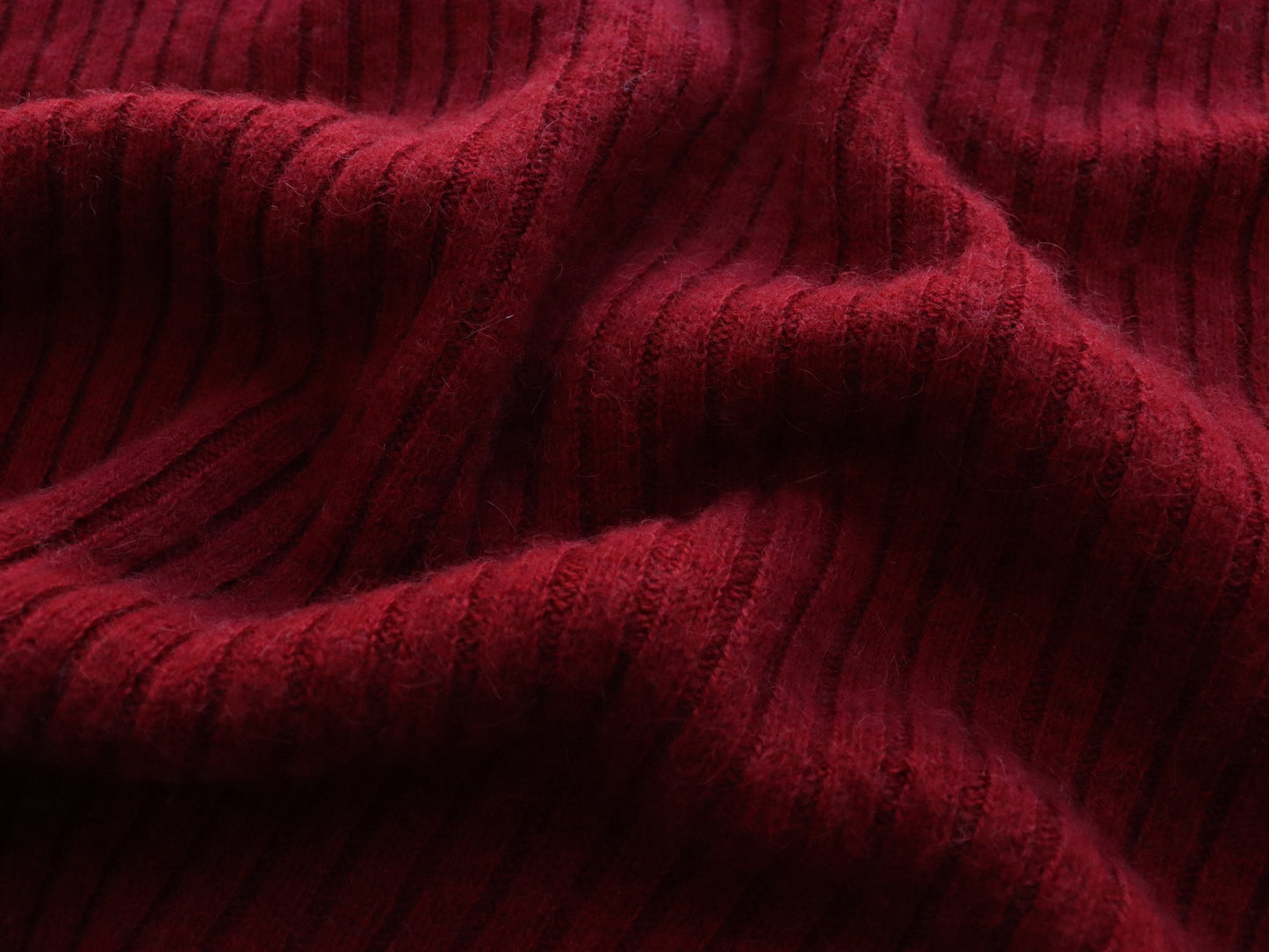 ベビーキャメル リブタートルネックセーター