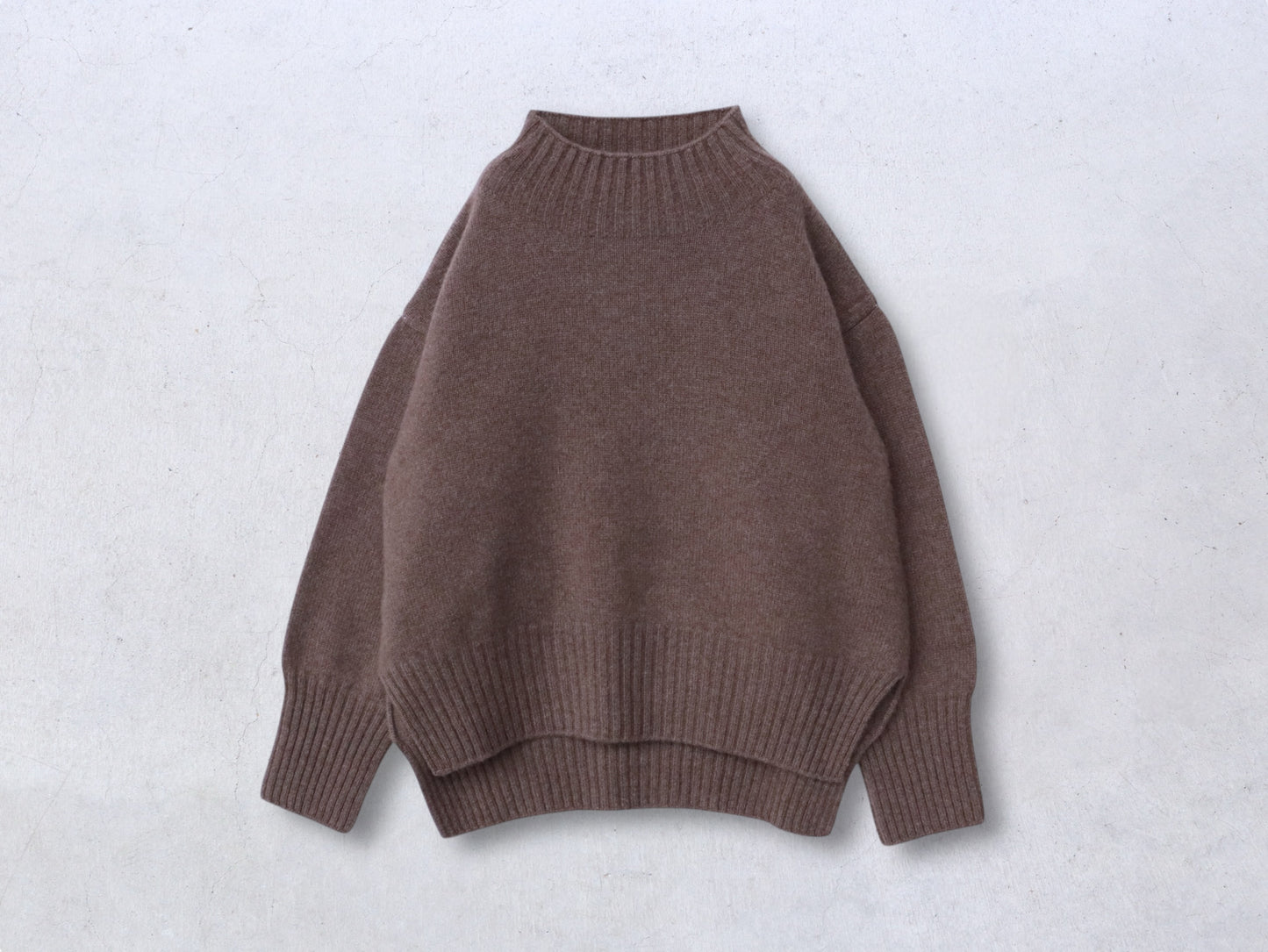 ヤク ショート丈ワイドセーター