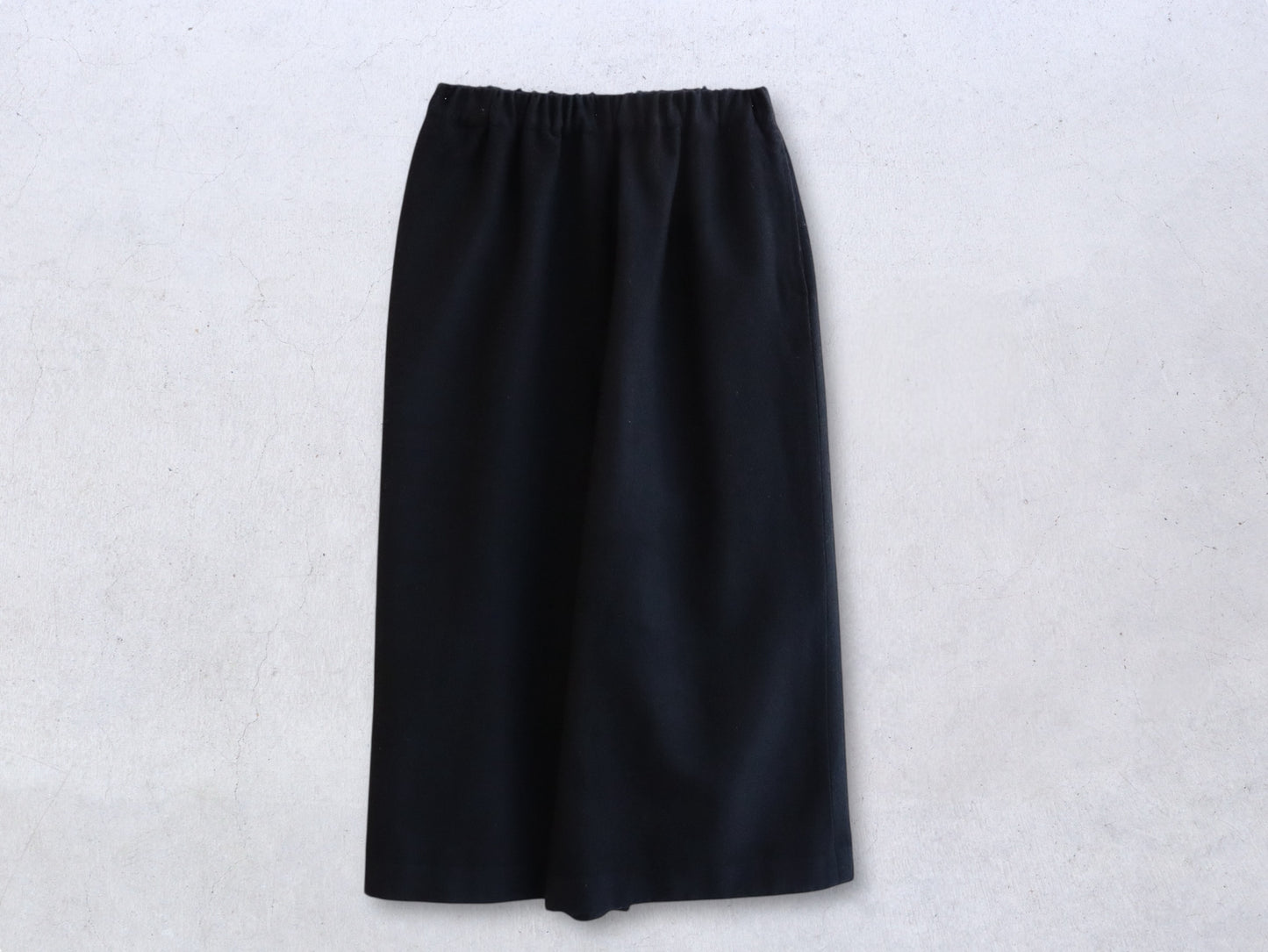 【NEW】綿ウール朱子織 リラックスパンツ