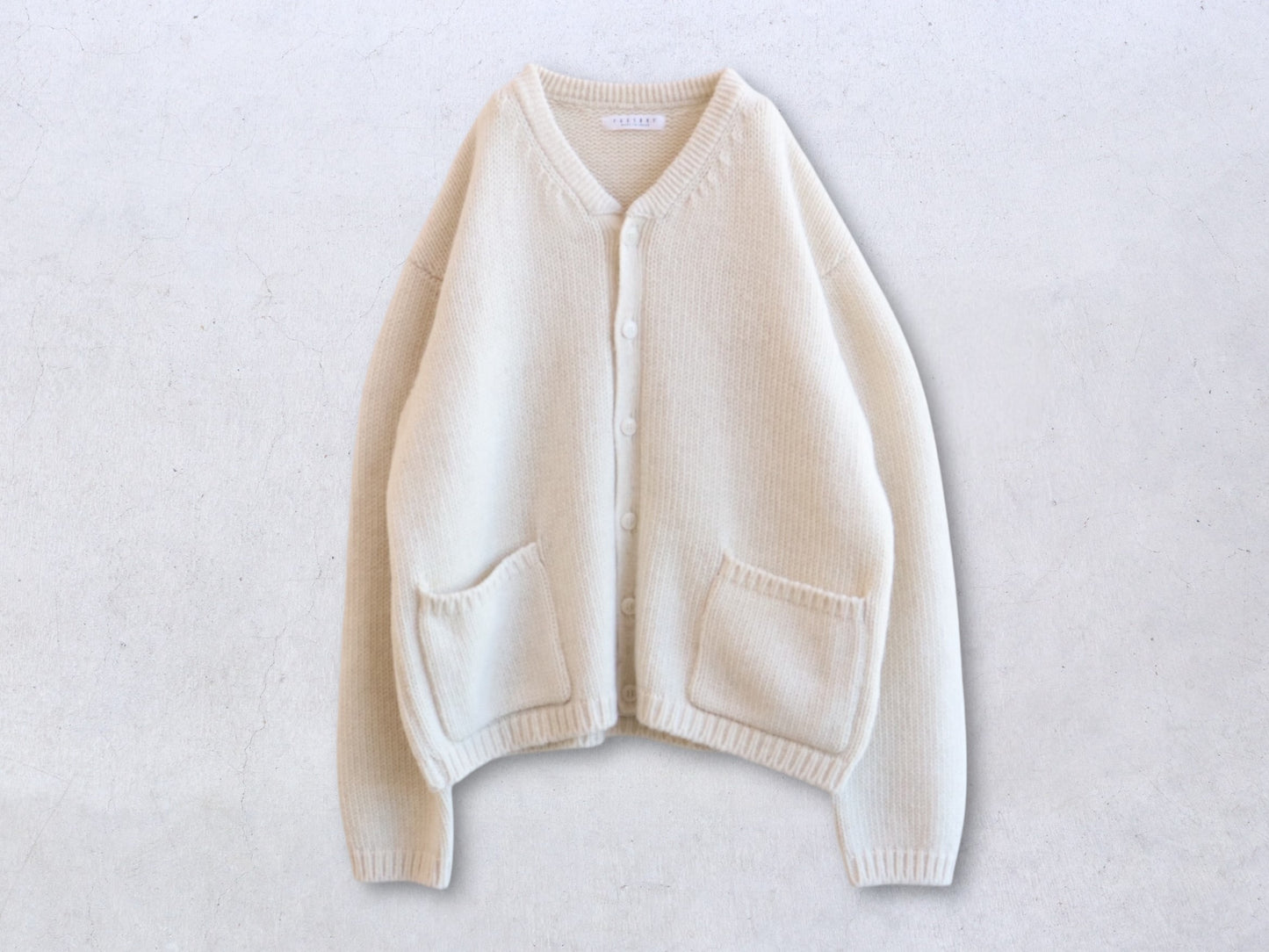 【NEW】モンゴルウール ショート丈カーディガン